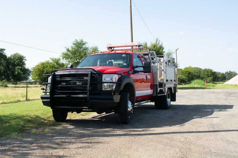 2016 Ford 4x4 Mini Rescue — photo 2