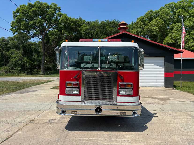1991 Spartan GA20-2142 Pumper Tanker — photo 2