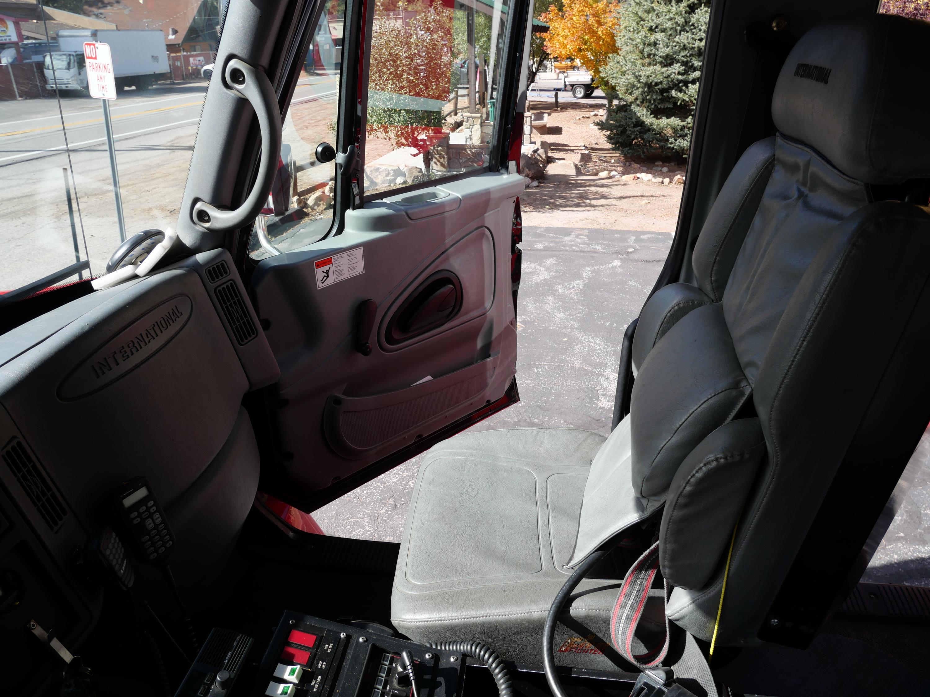 2006 Pierce International 4x4 Brush Truck - image 13