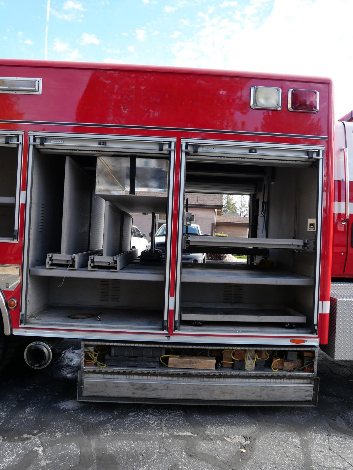 2003 Pierce 7400 4x4 Medium Rescue - image 25