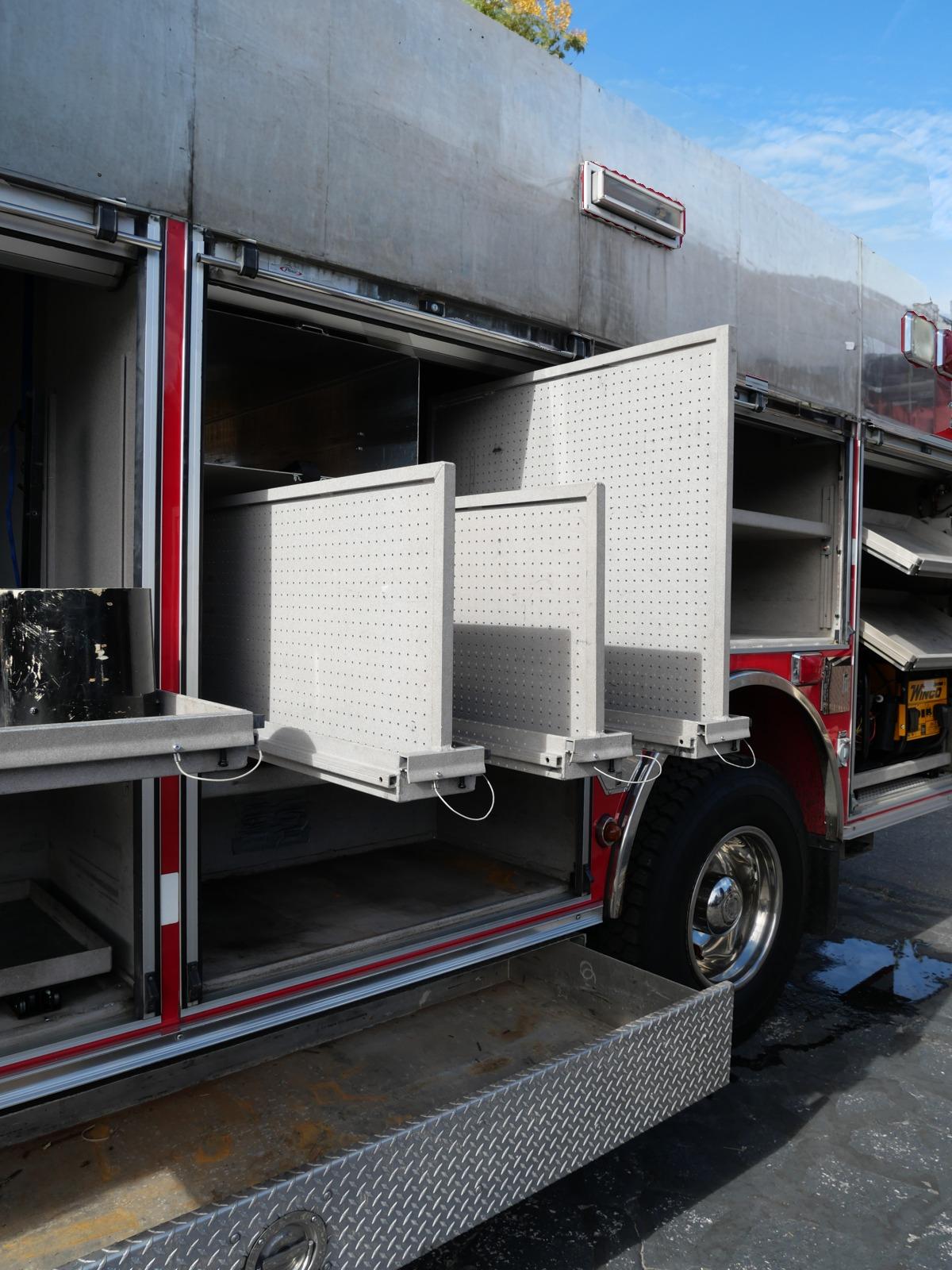 2003 Pierce 7400 4x4 Medium Rescue - image 12