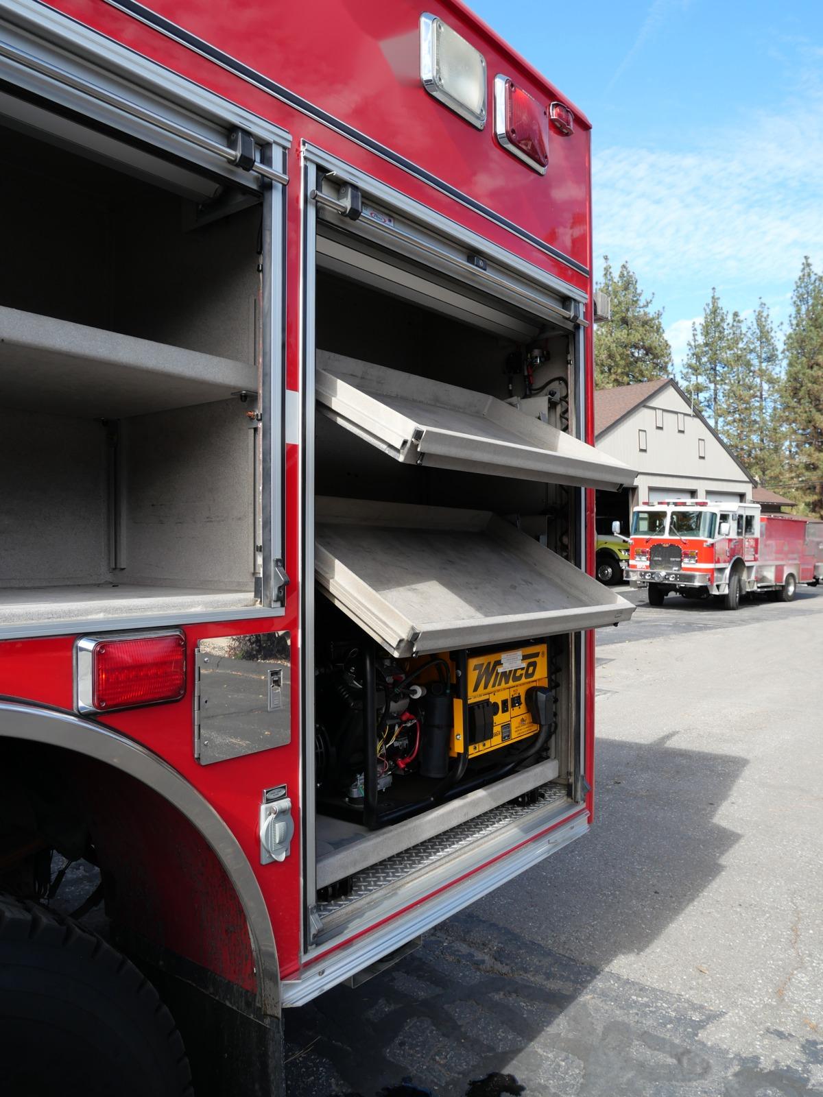 2003 Pierce 7400 4x4 Medium Rescue - image 15