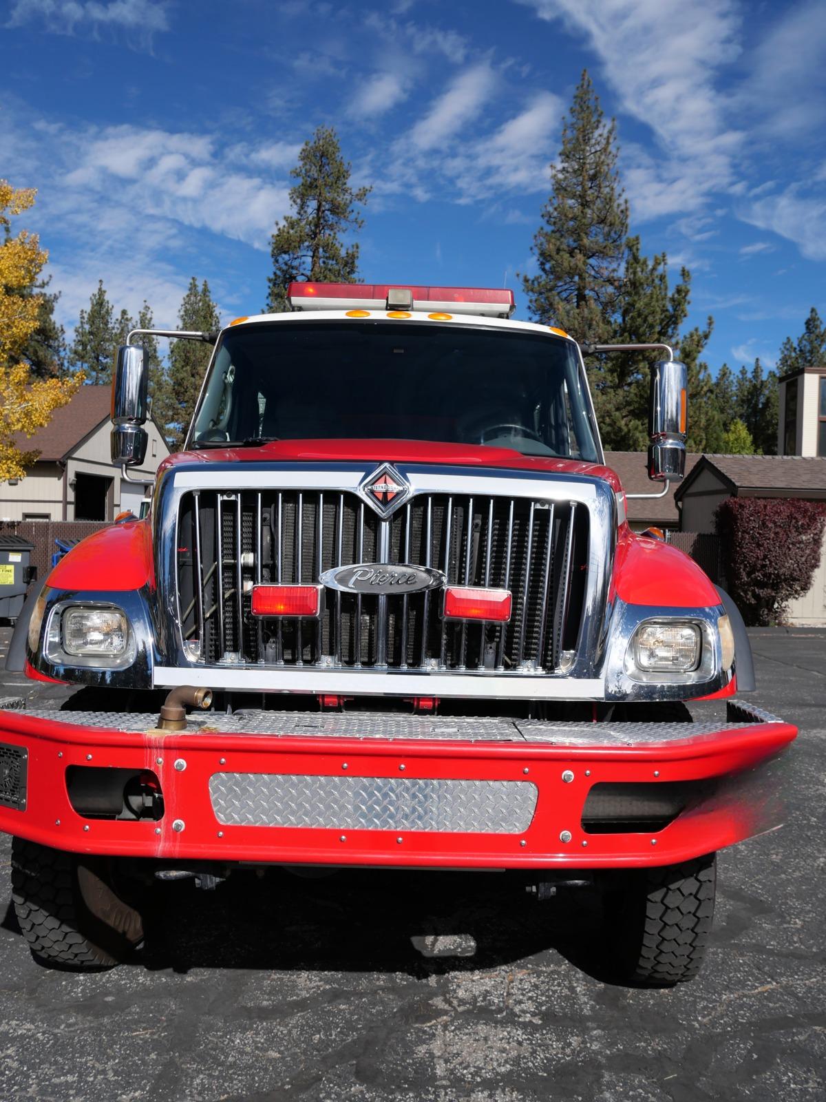 2006 Pierce International 4x4 Brush Truck - image 4