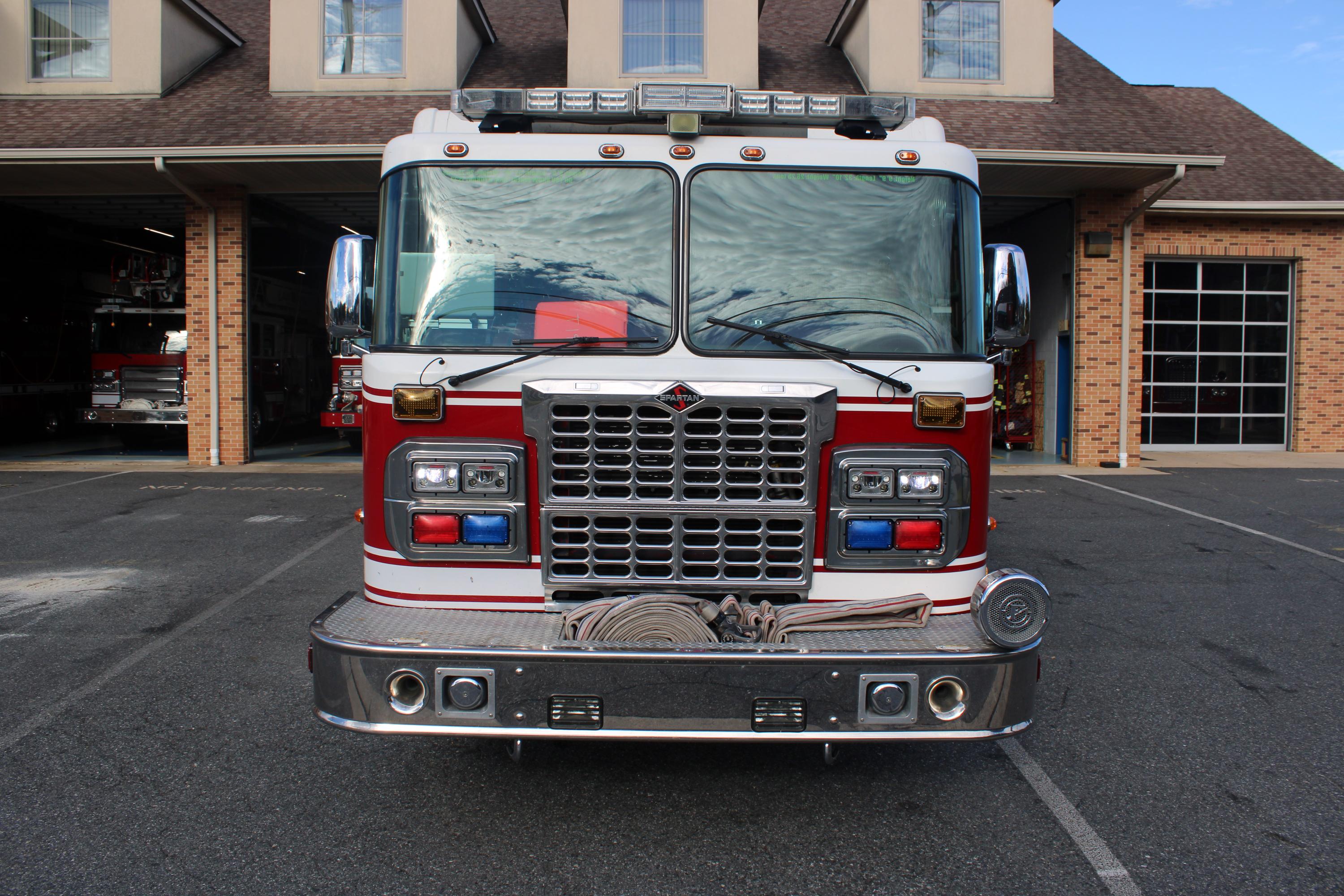 2011 Spartan Crimson 2000/1000 Engine - image 3