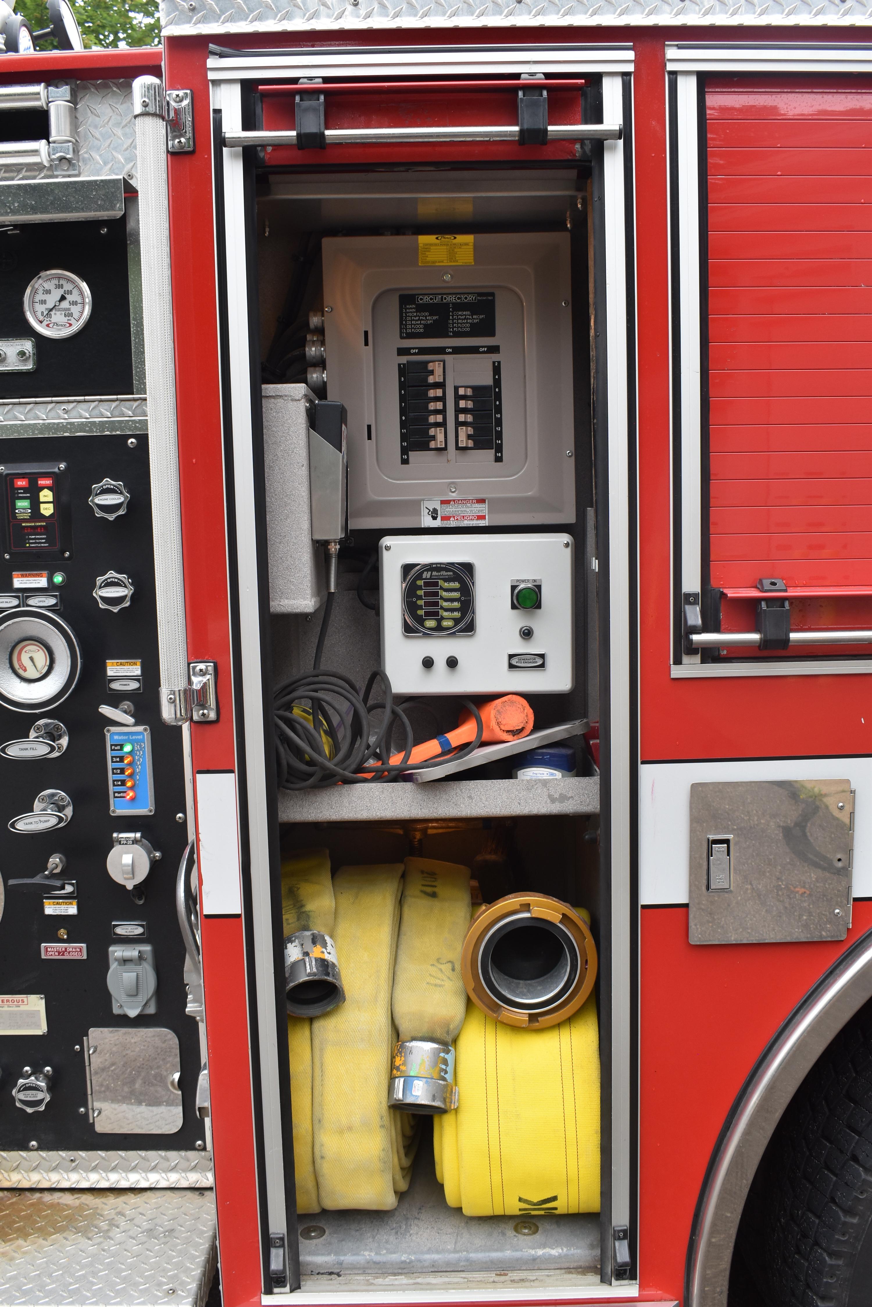 2006 Pierce Pumper - image 33