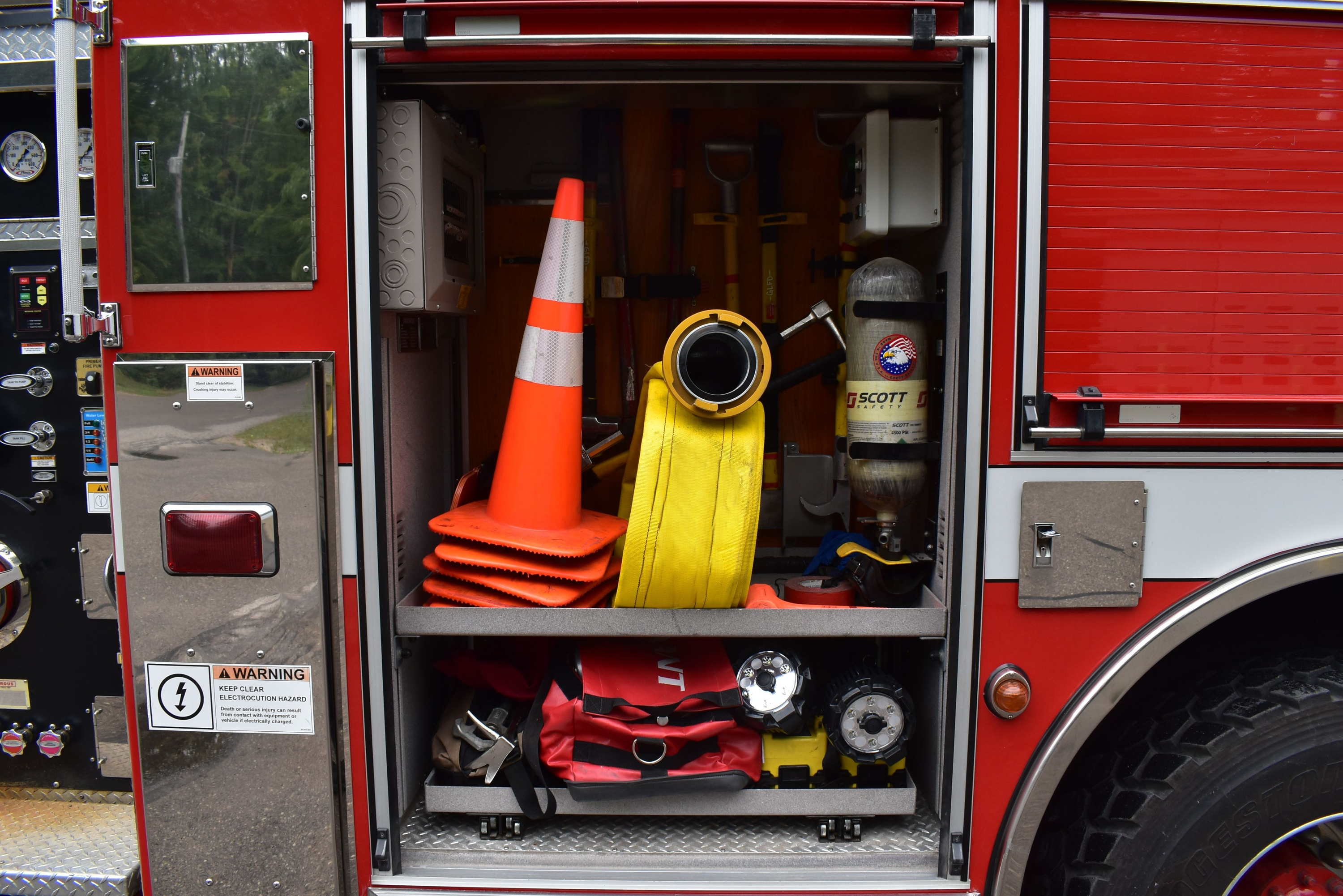 2006 Pierce 105' Aerial - image 36