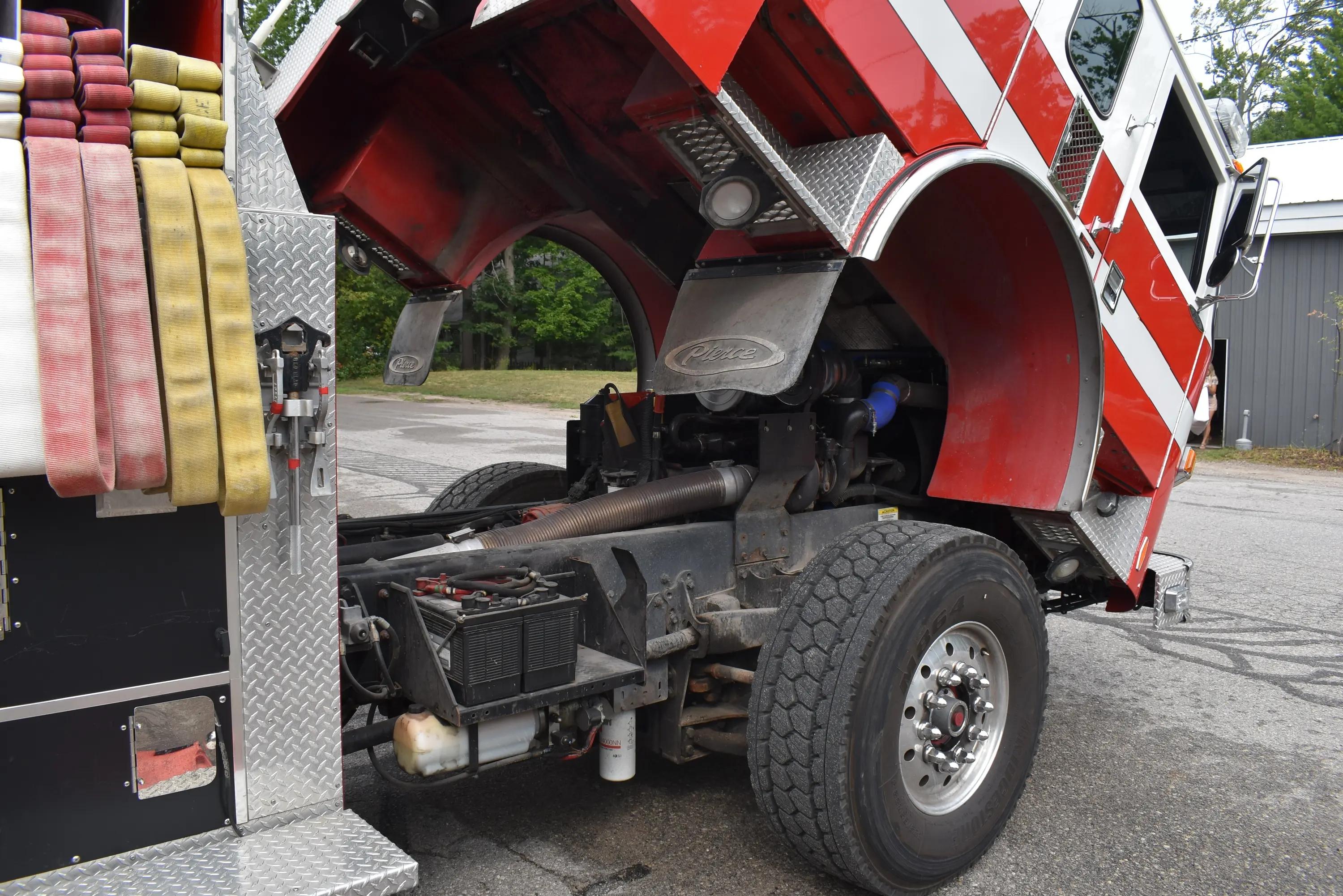 2006 Pierce 105' Aerial - image 77