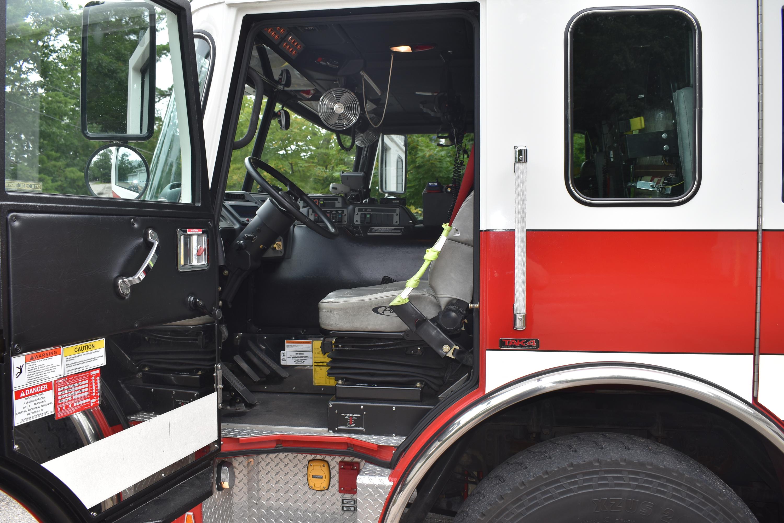 2006 Pierce Pumper - image 15