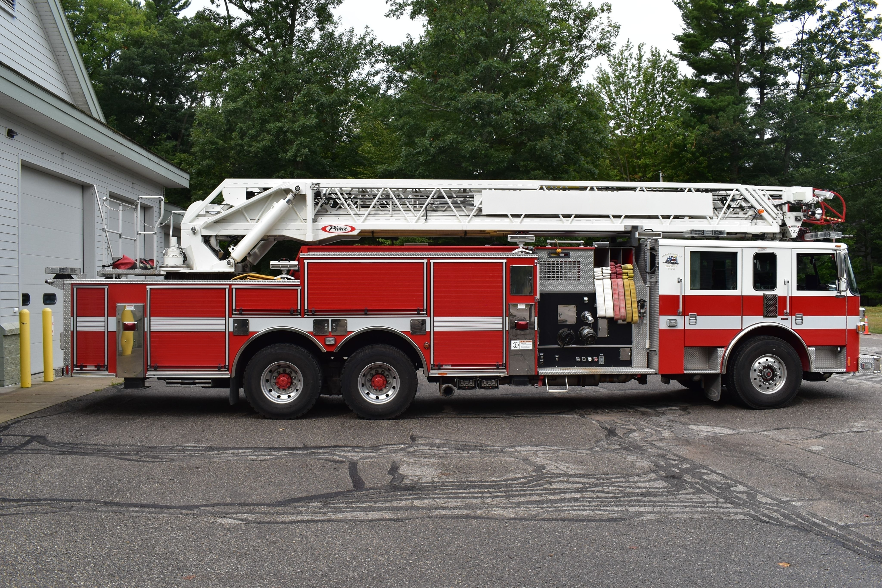 2006 Pierce 105' Aerial - image 6