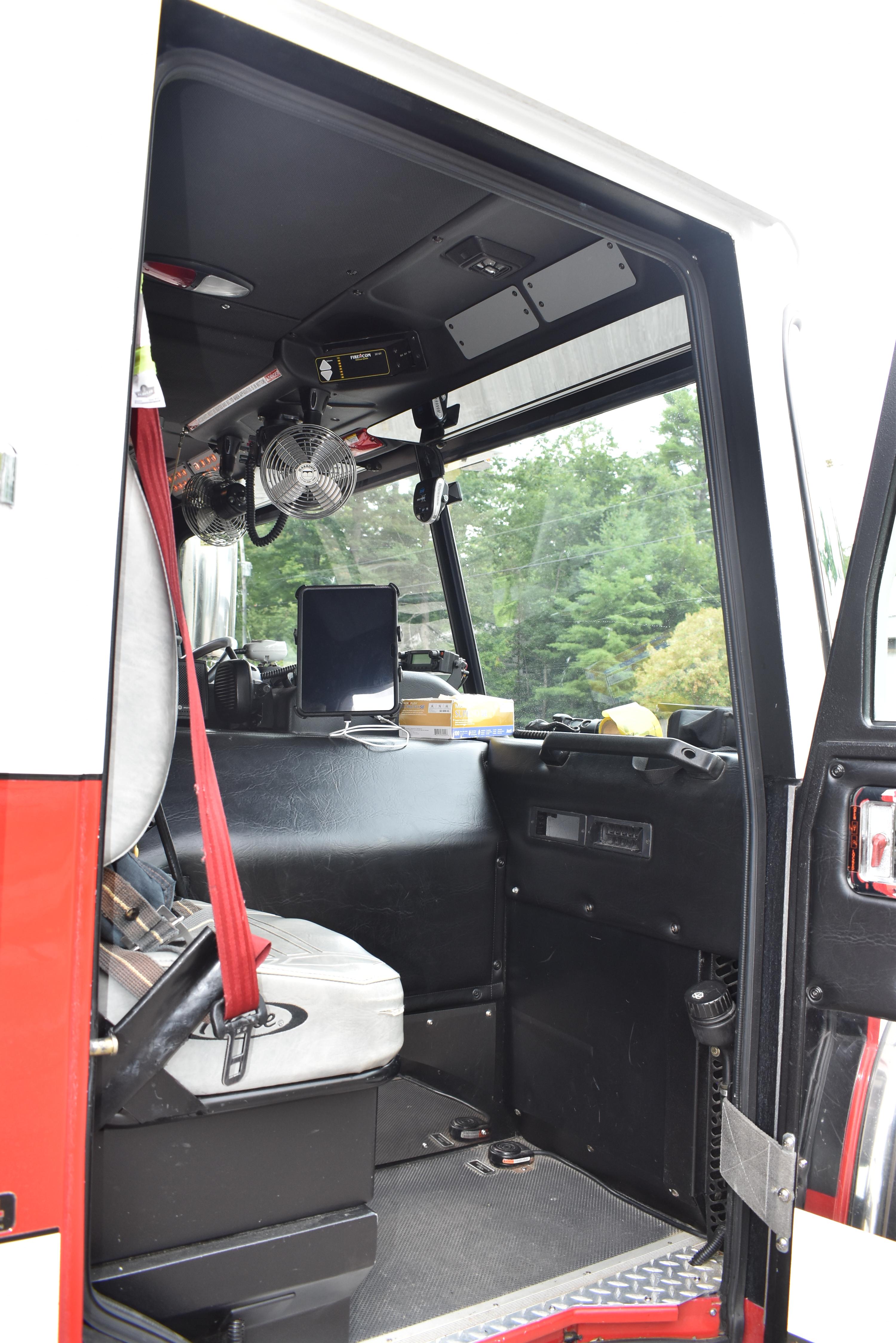 2006 Pierce Pumper - image 25