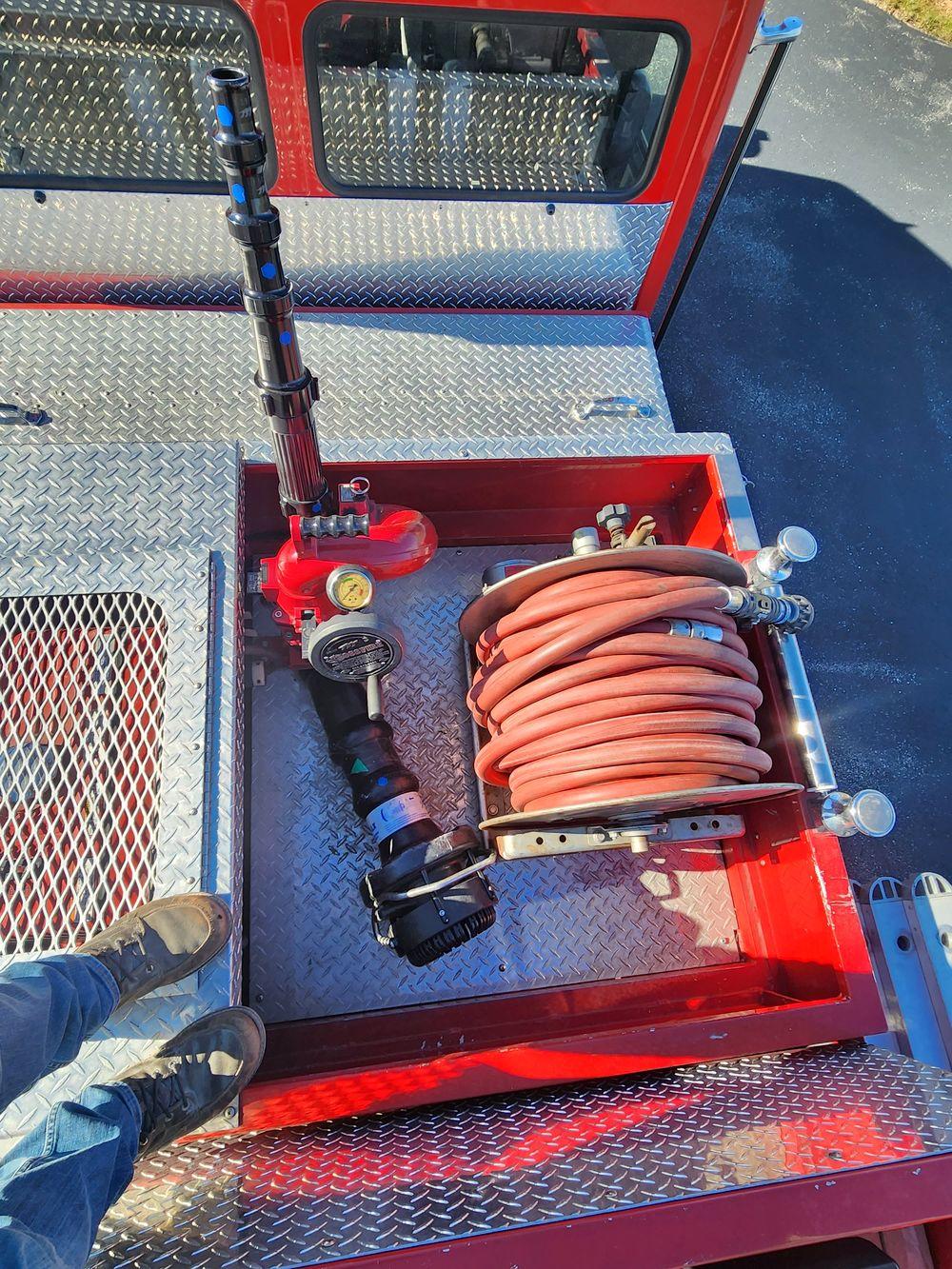 1998 Freightliner 4x4 1750pump/1250 Tank - image 12