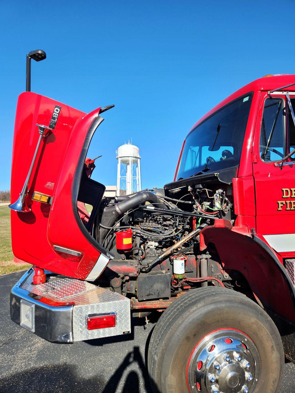 1998 Freightliner 4x4 1750pump/1250 Tank - image 14