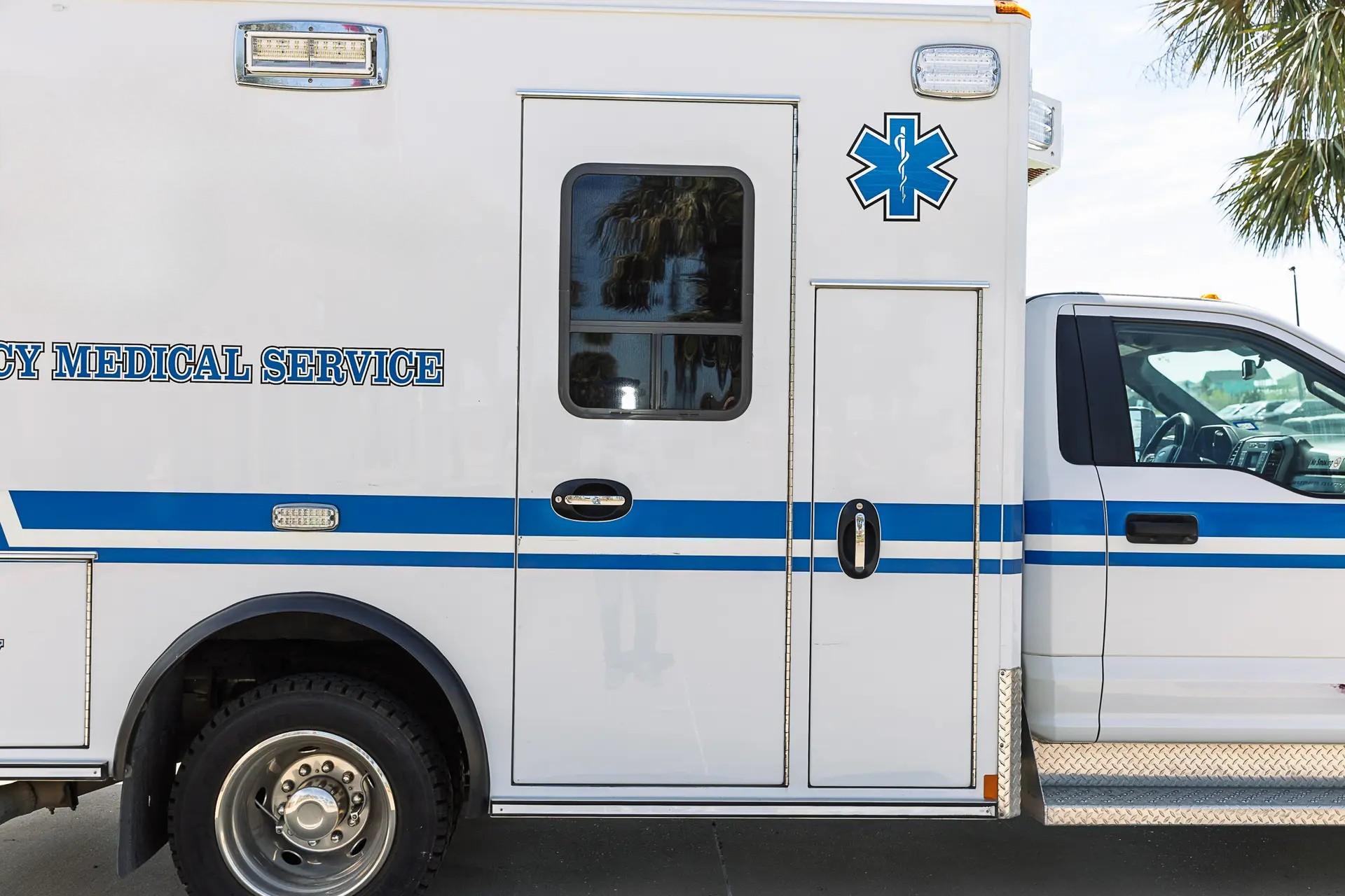 2019 REV Ford 4x4 Type I Ambulance - image 97
