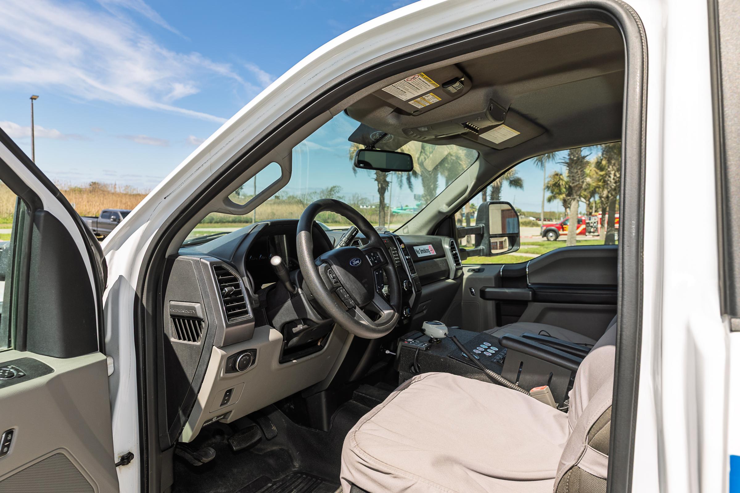 2019 REV Ford 4x4 Type I Ambulance - image 105