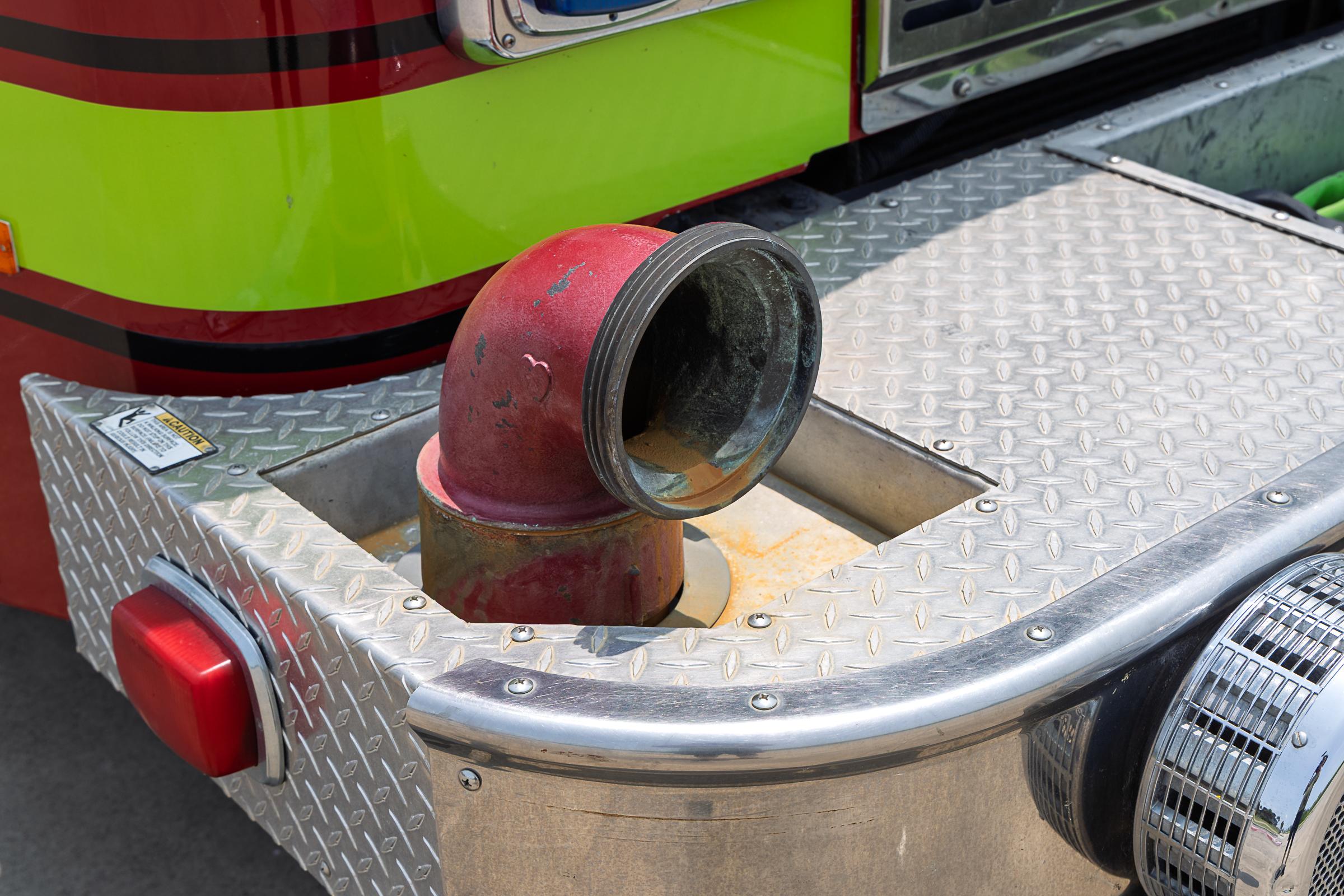 2000 E-One Cyclone Pumper - image 51