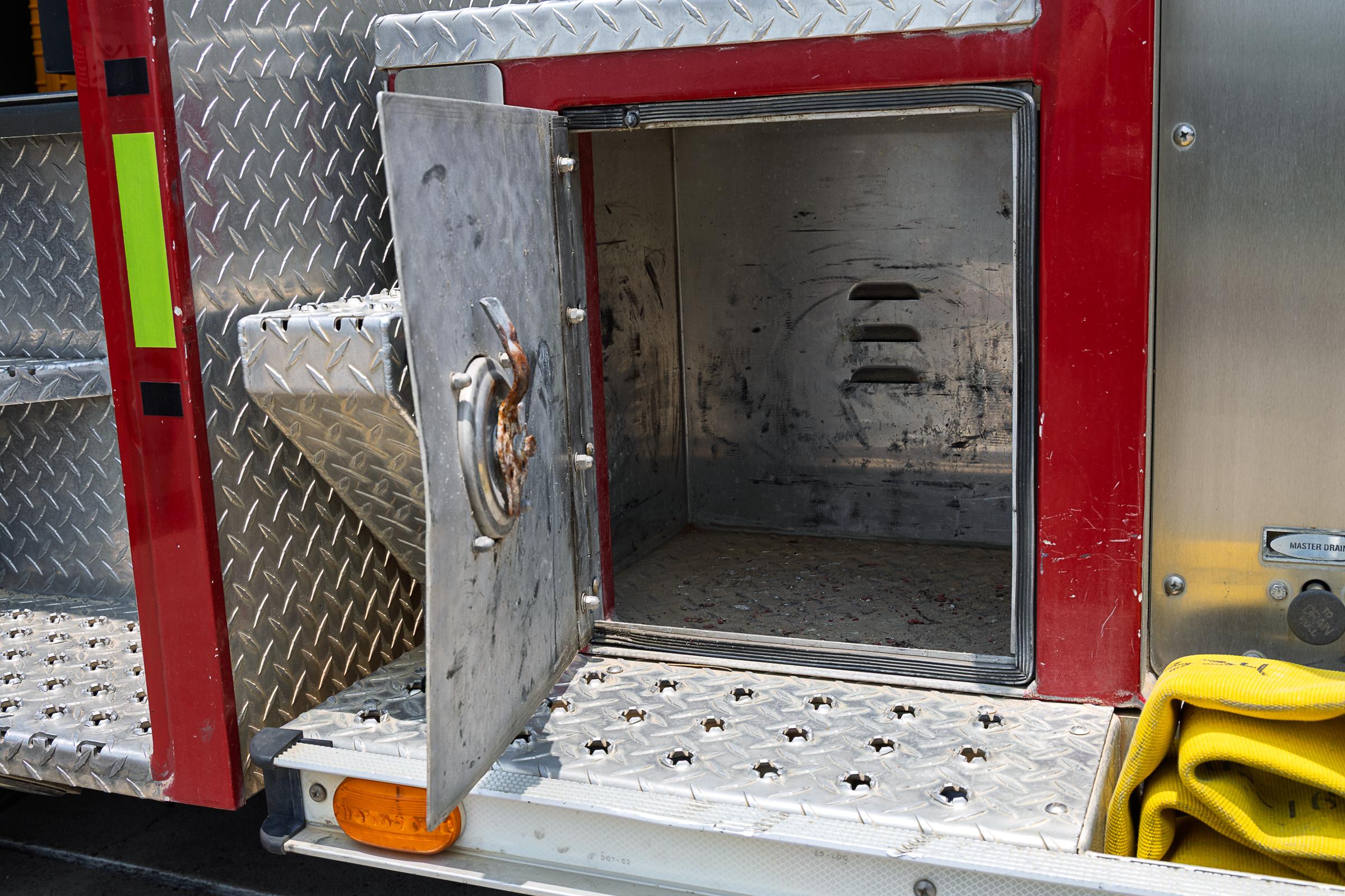 2000 E-One Cyclone Pumper - image 136