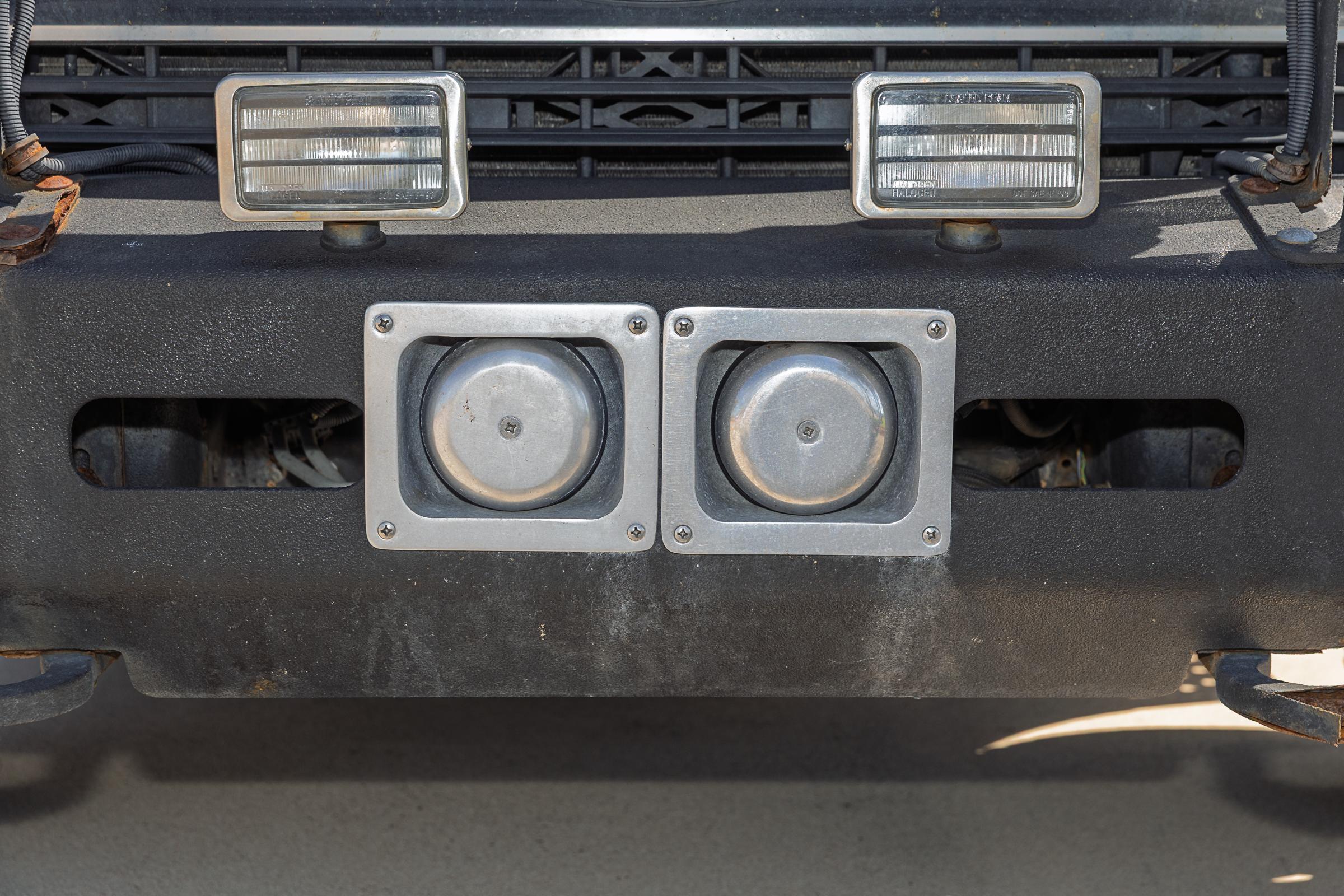 2019 REV Ford 4x4 Type I Ambulance - image 11