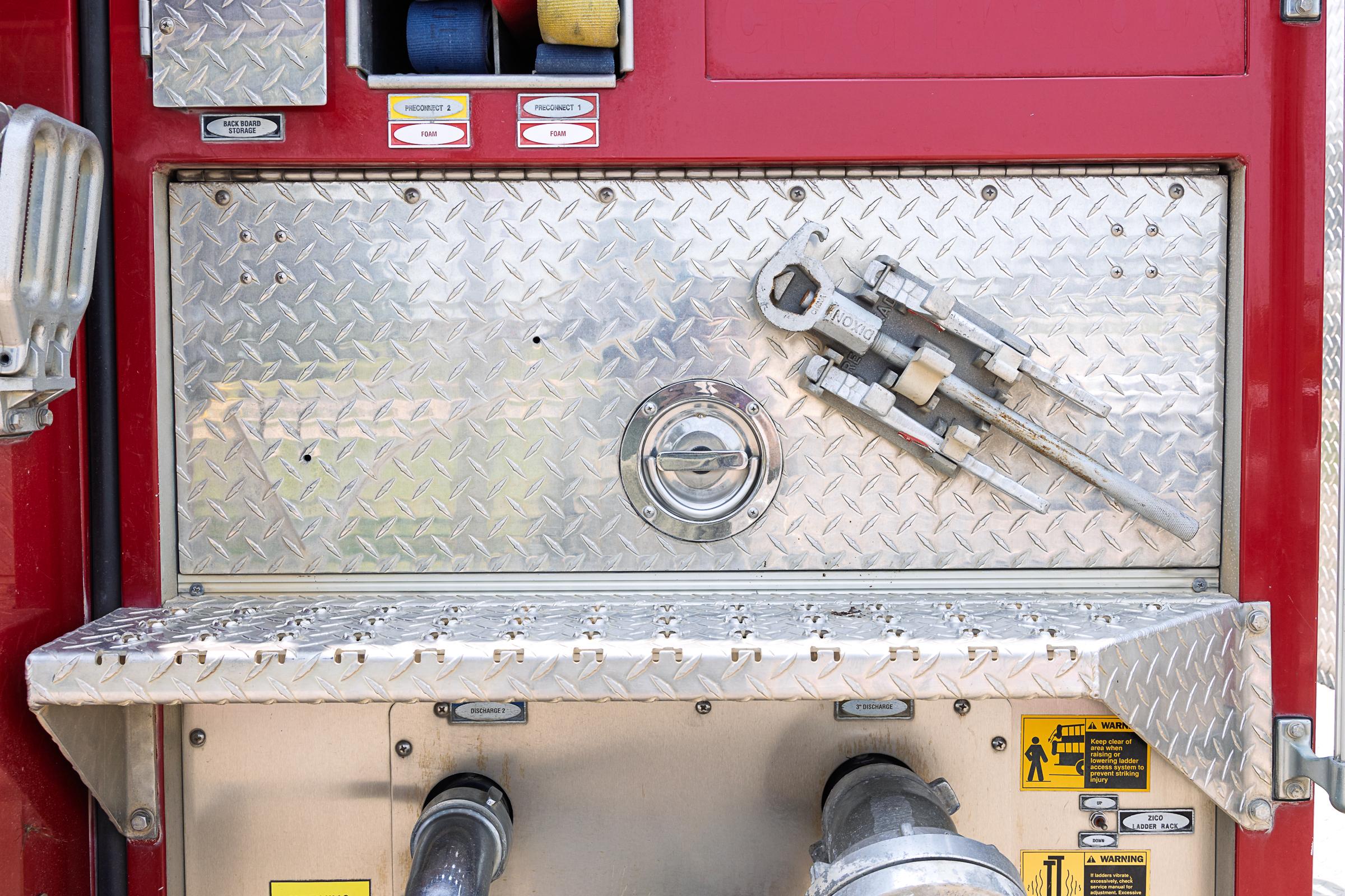 2000 E-One Cyclone Pumper - image 111