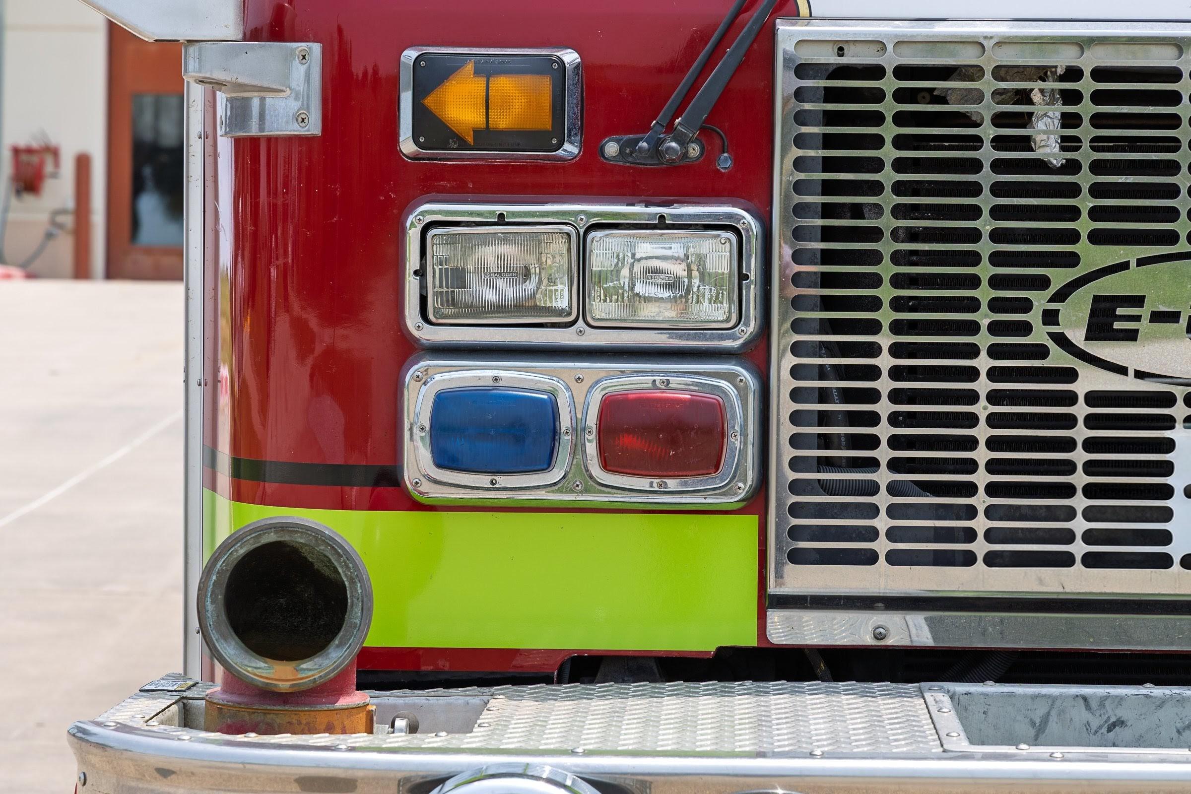 2000 E-One Cyclone Pumper - image 79