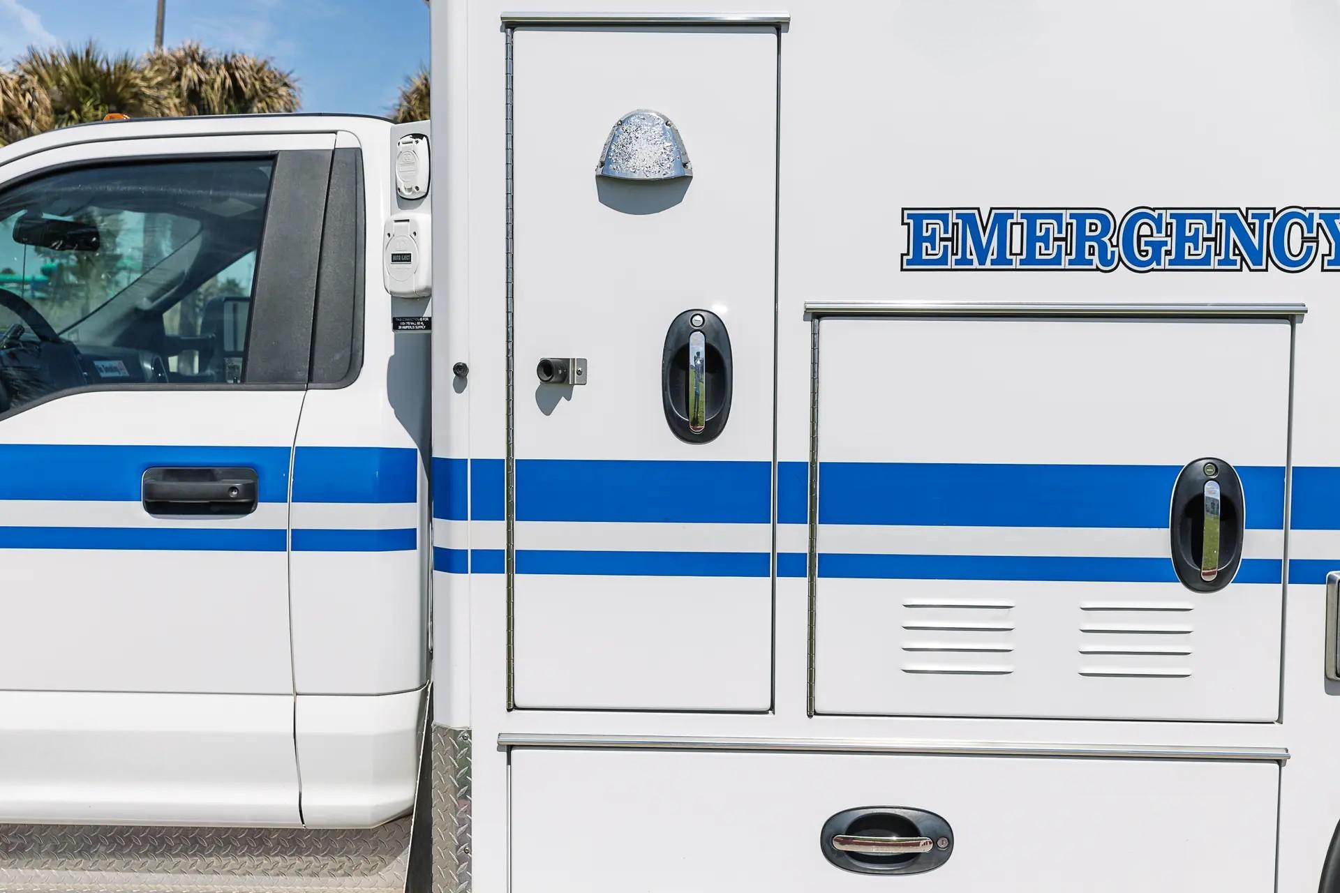 2019 REV Ford 4x4 Type I Ambulance - image 29