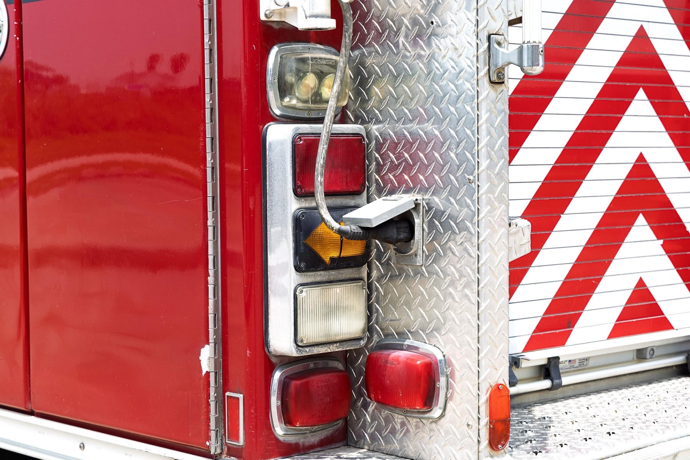 2000 E-One Cyclone Pumper - image 49
