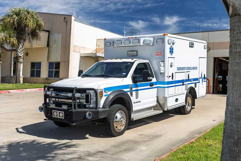 2019 REV Ford 4x4 Ambulance