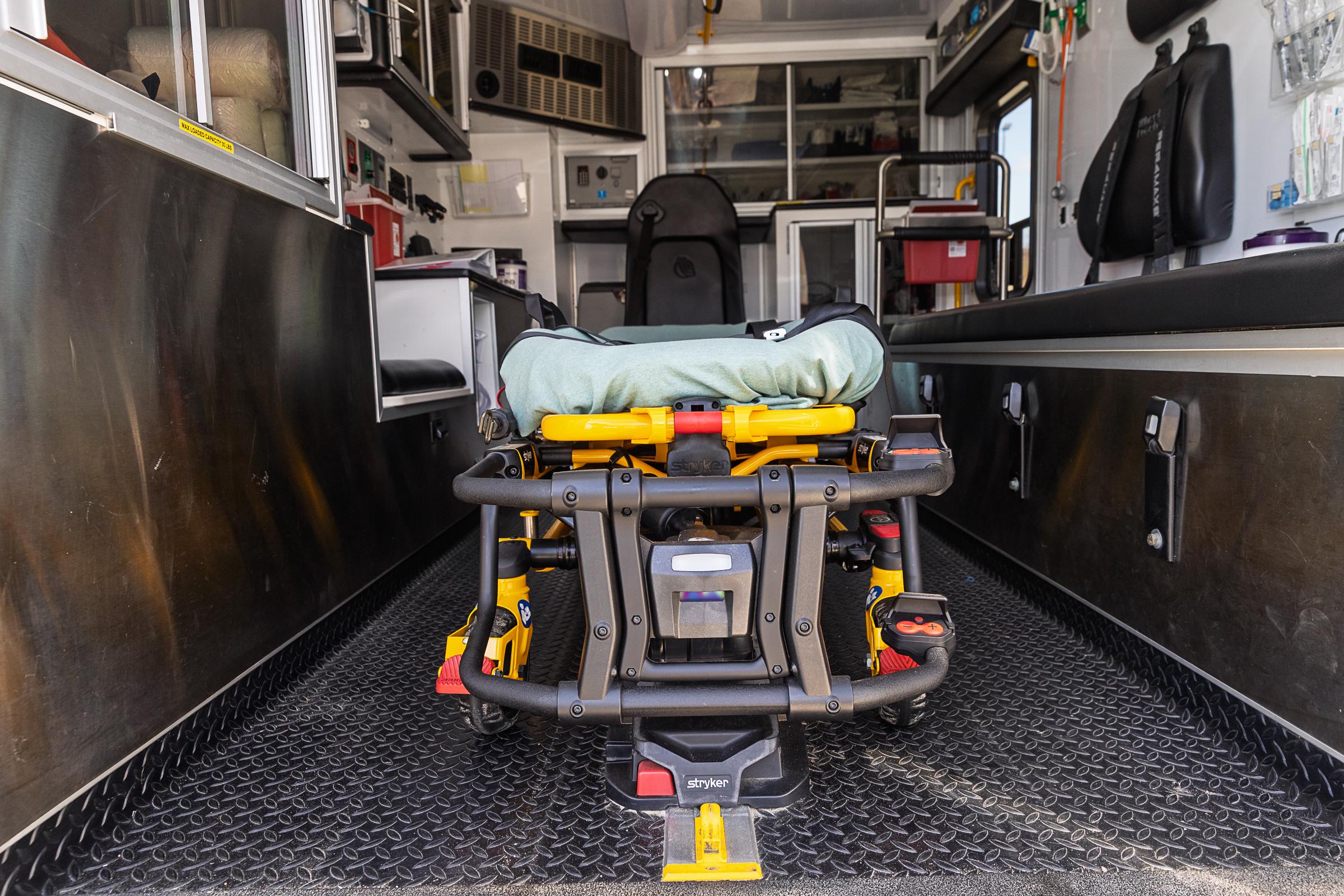 2019 REV Ford 4x4 Type I Ambulance - image 71
