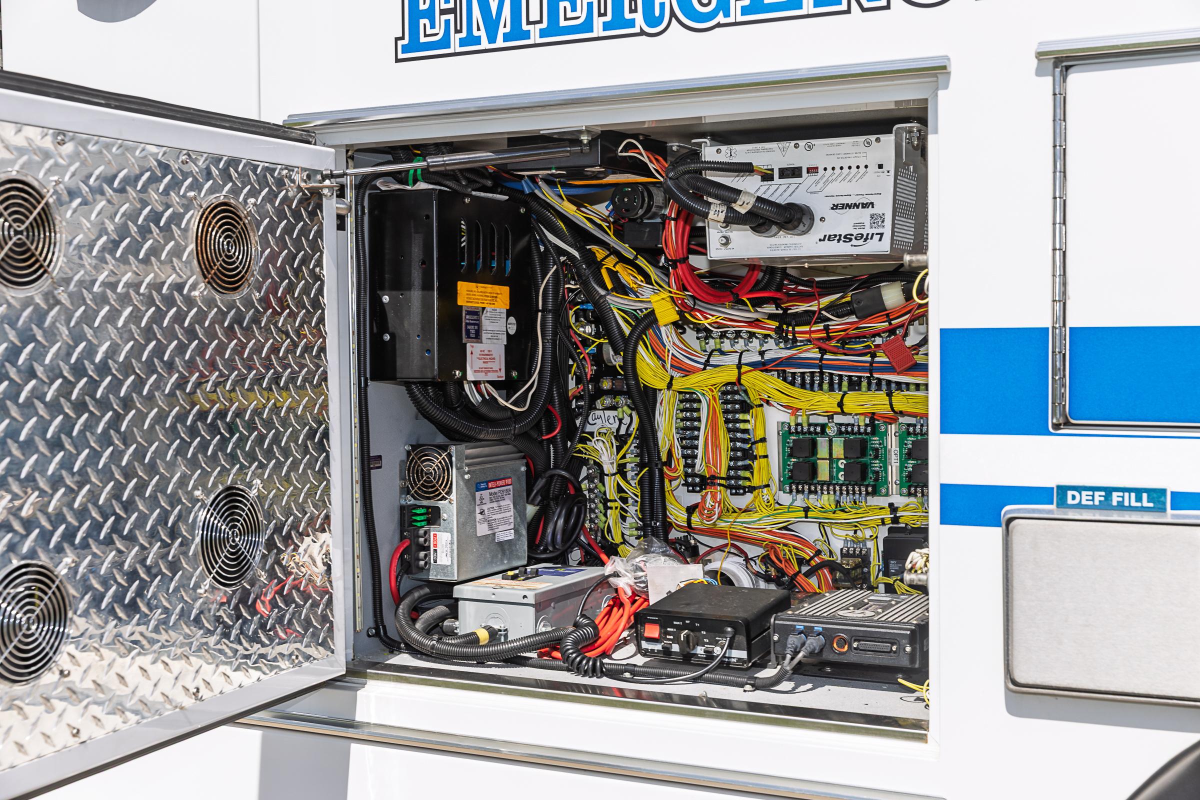 2019 REV Ford 4x4 Type I Ambulance - image 42