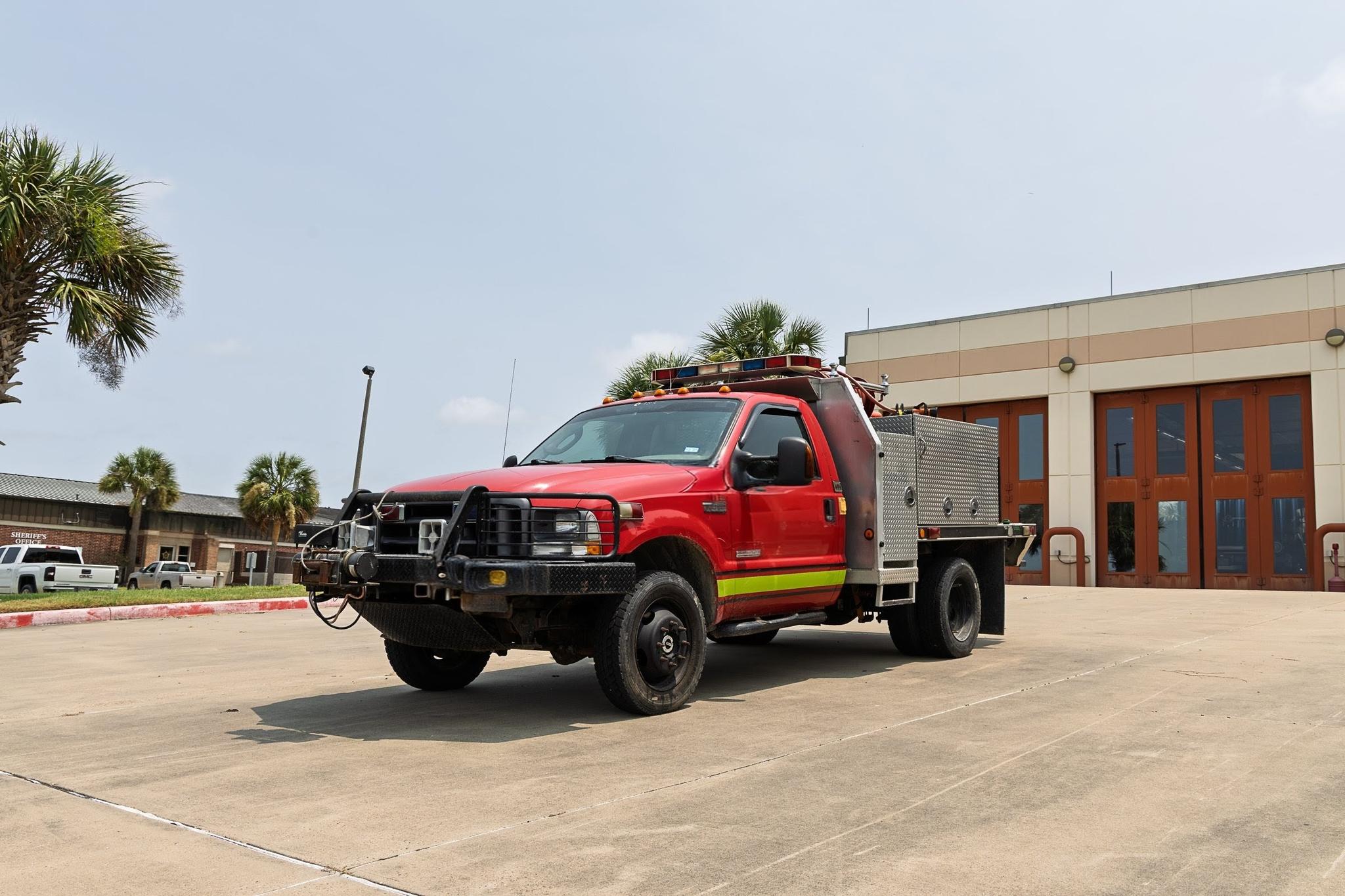 2004 Weis Ford 4x4 Brush Truck - image 5