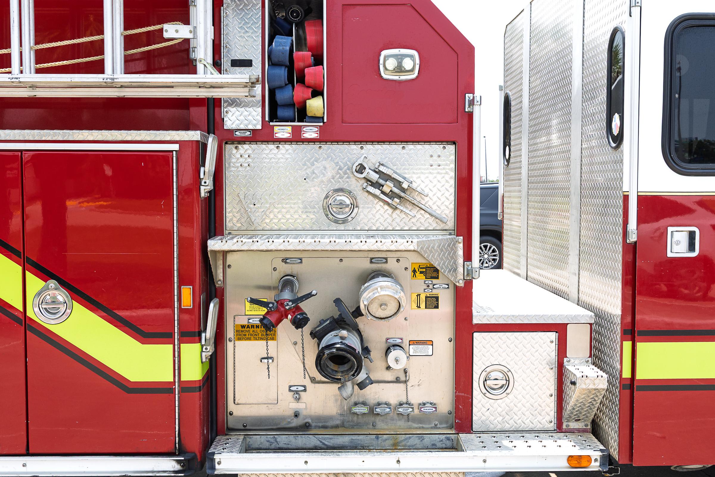 2000 E-One Cyclone Pumper - image 110