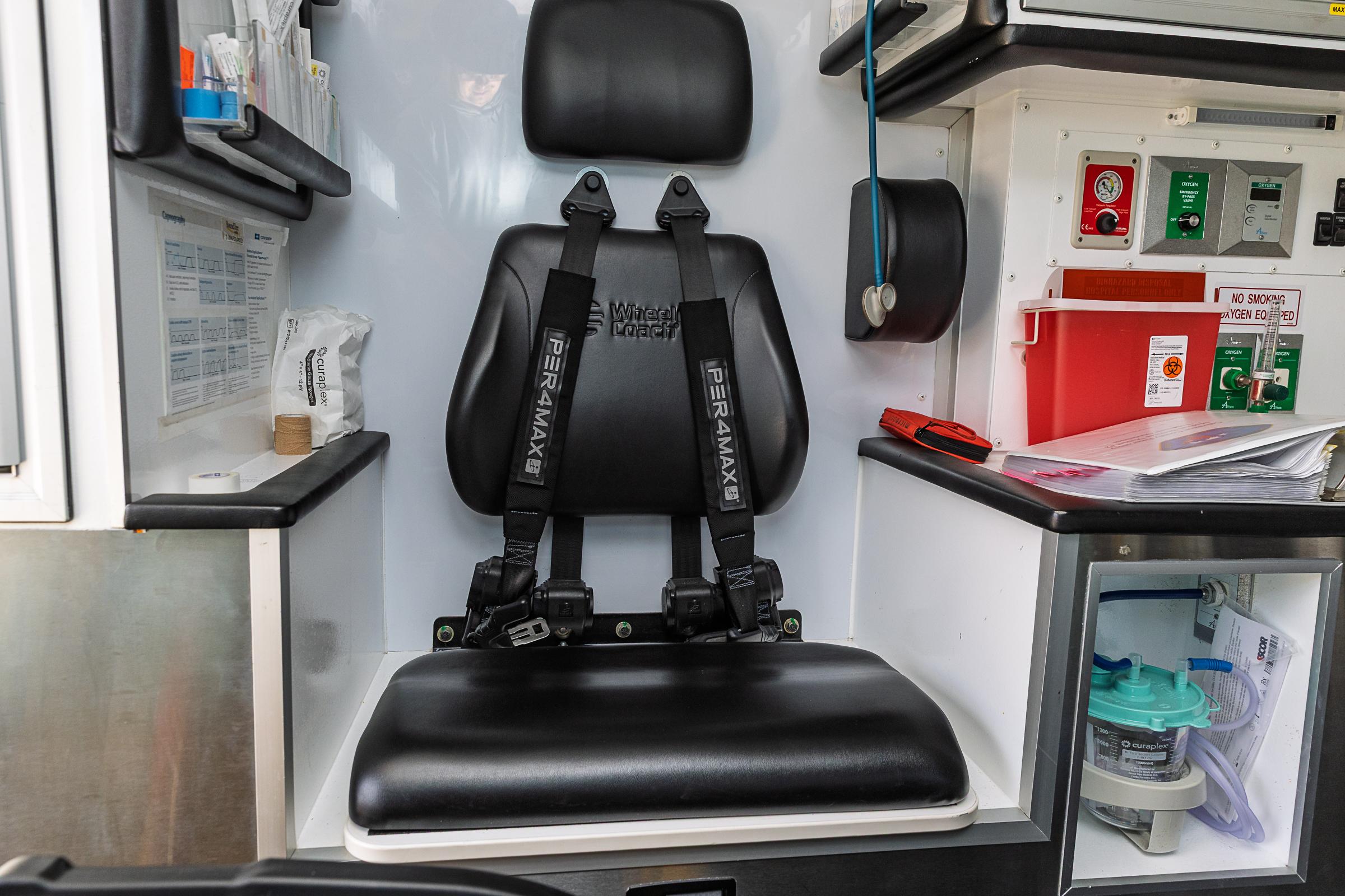 2019 REV Ford 4x4 Type I Ambulance - image 79