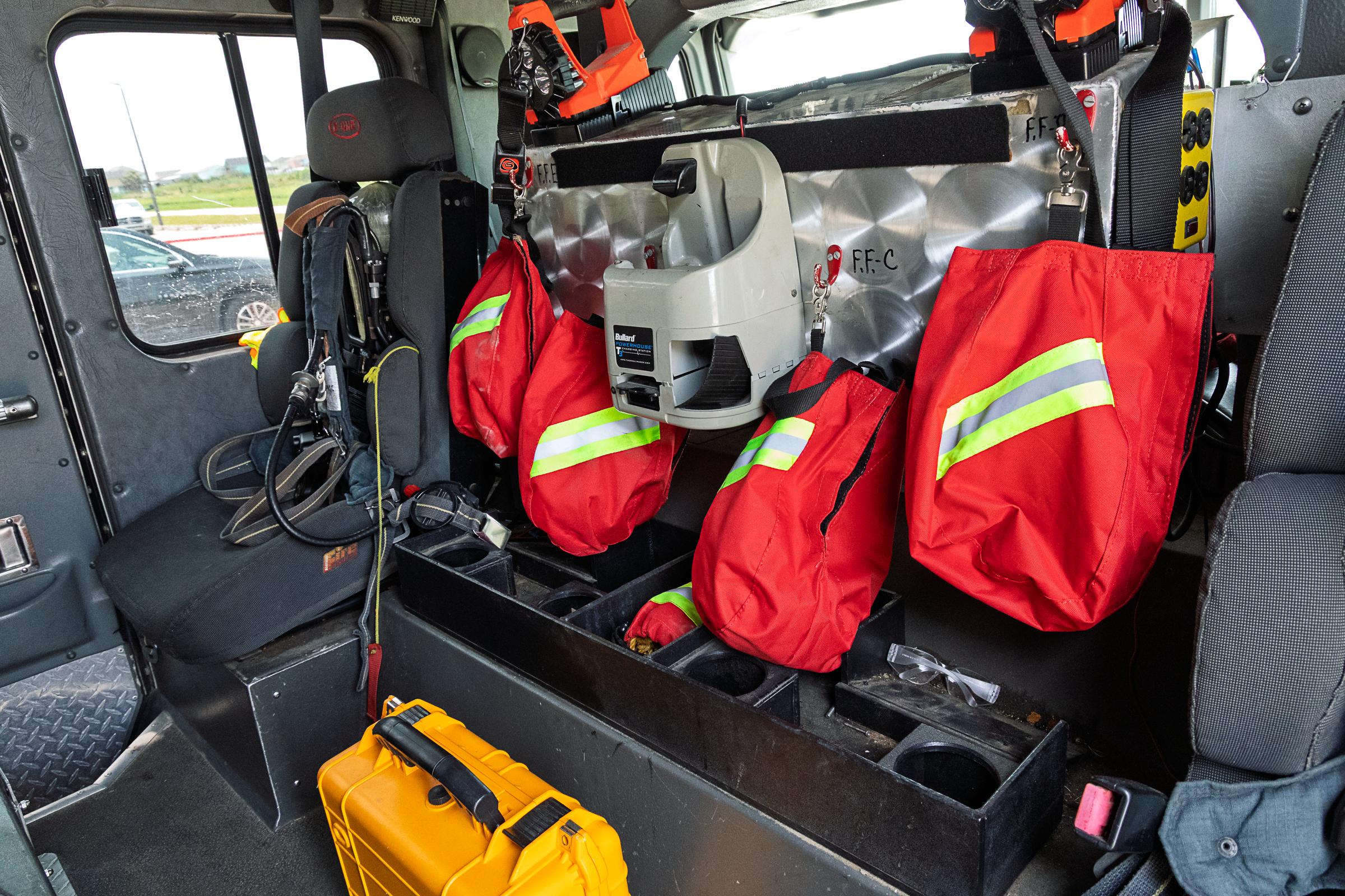 2000 E-One Cyclone Pumper - image 26