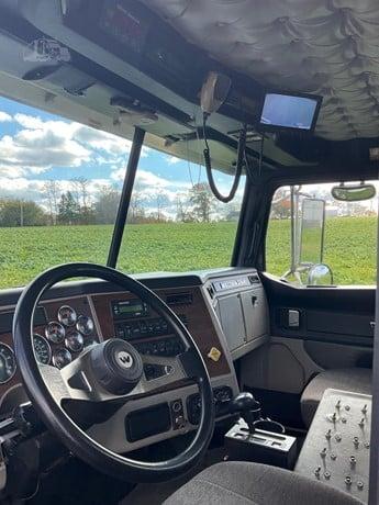 2016 Western Star 4900 Vacuum Tank Truck (5,200gal) - image 18