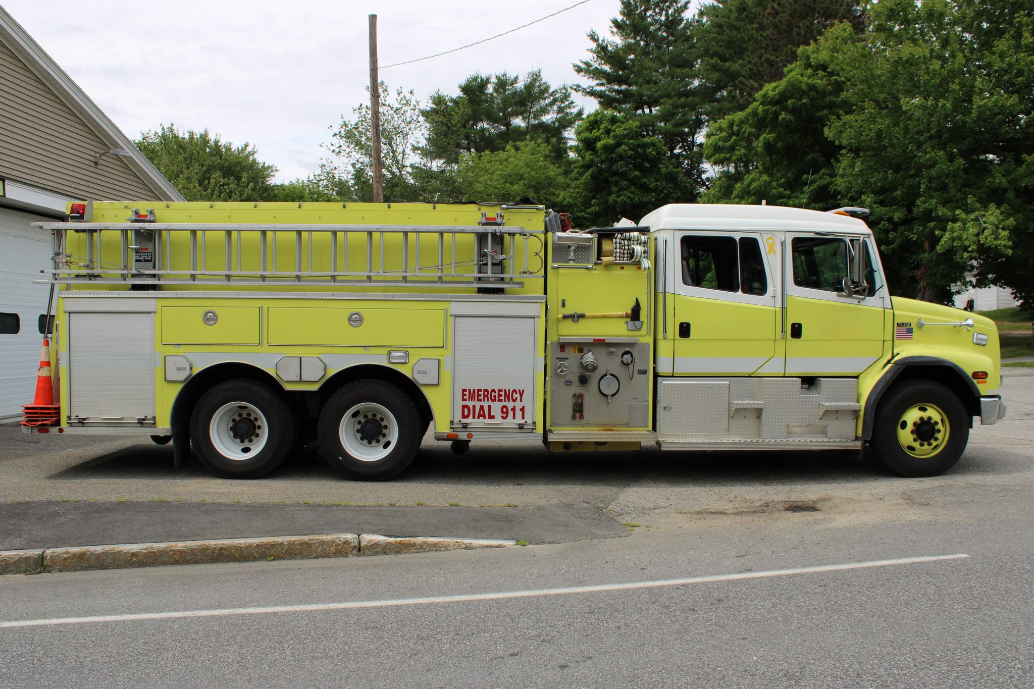 2000 Metalfab Freightliner Pumper Tanker - image 3