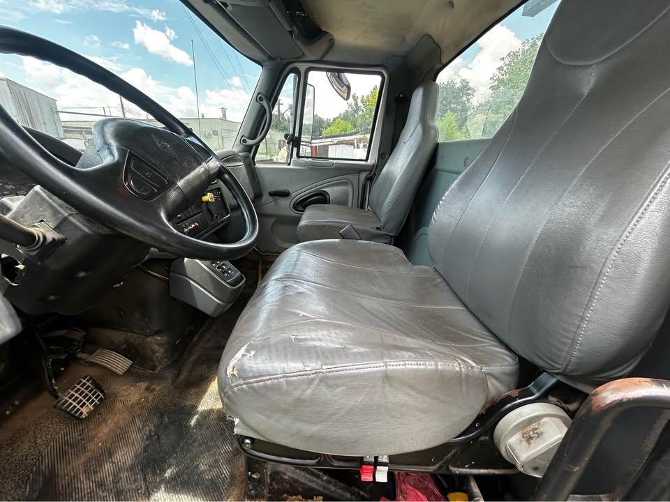 2007 International Vactor Hydrovac - image 16