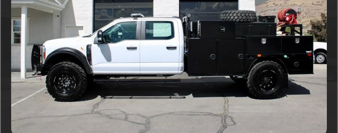2024 Ford F-550 4x4 Brush Truck - image 9