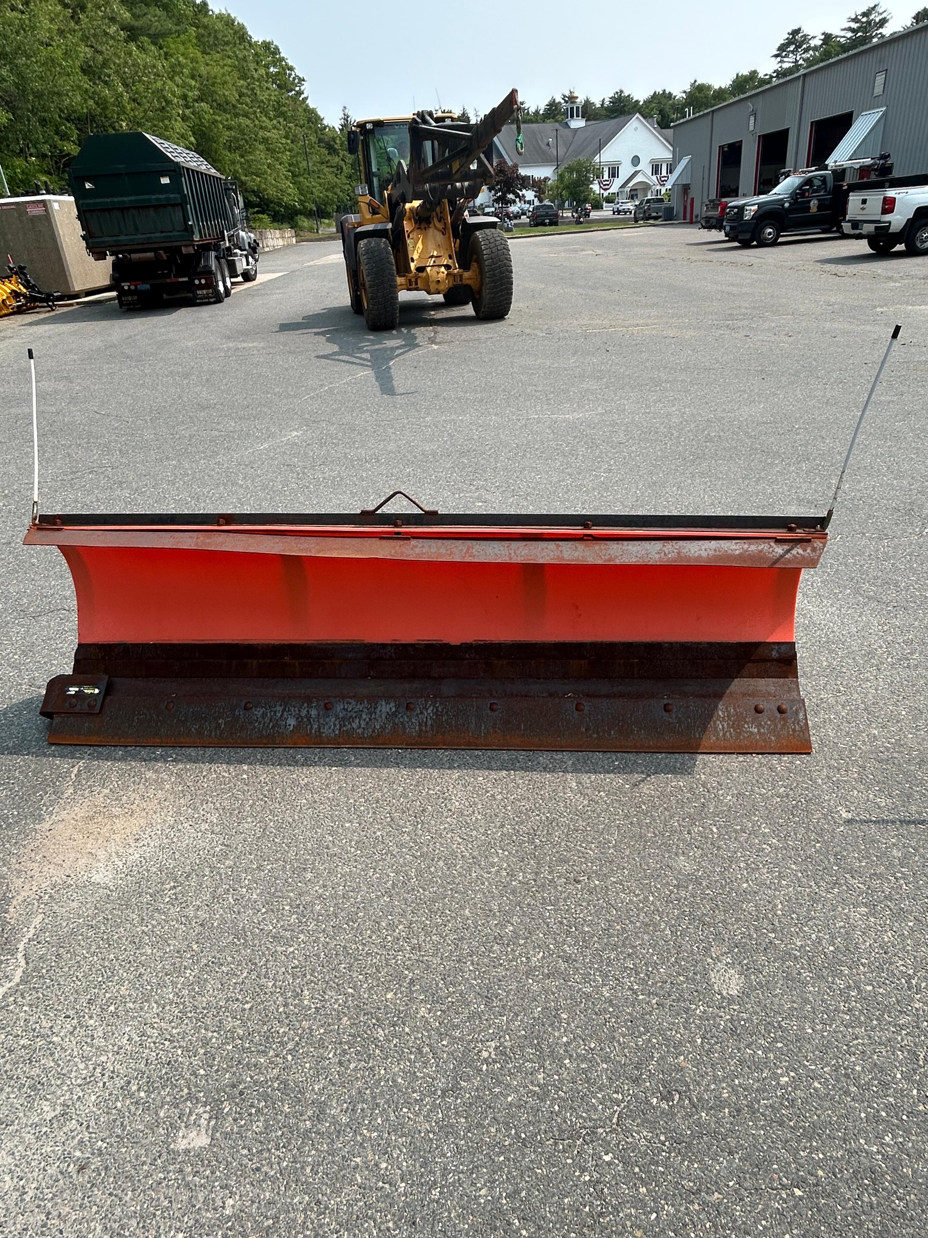 2012 Ford F-550 6.7L 4x4 Spreader - image 16