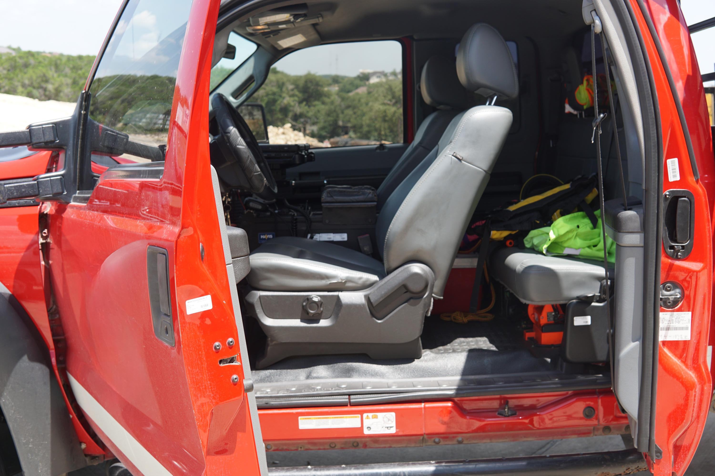 2011 Ford F550 4x4 Brush Truck - image 19