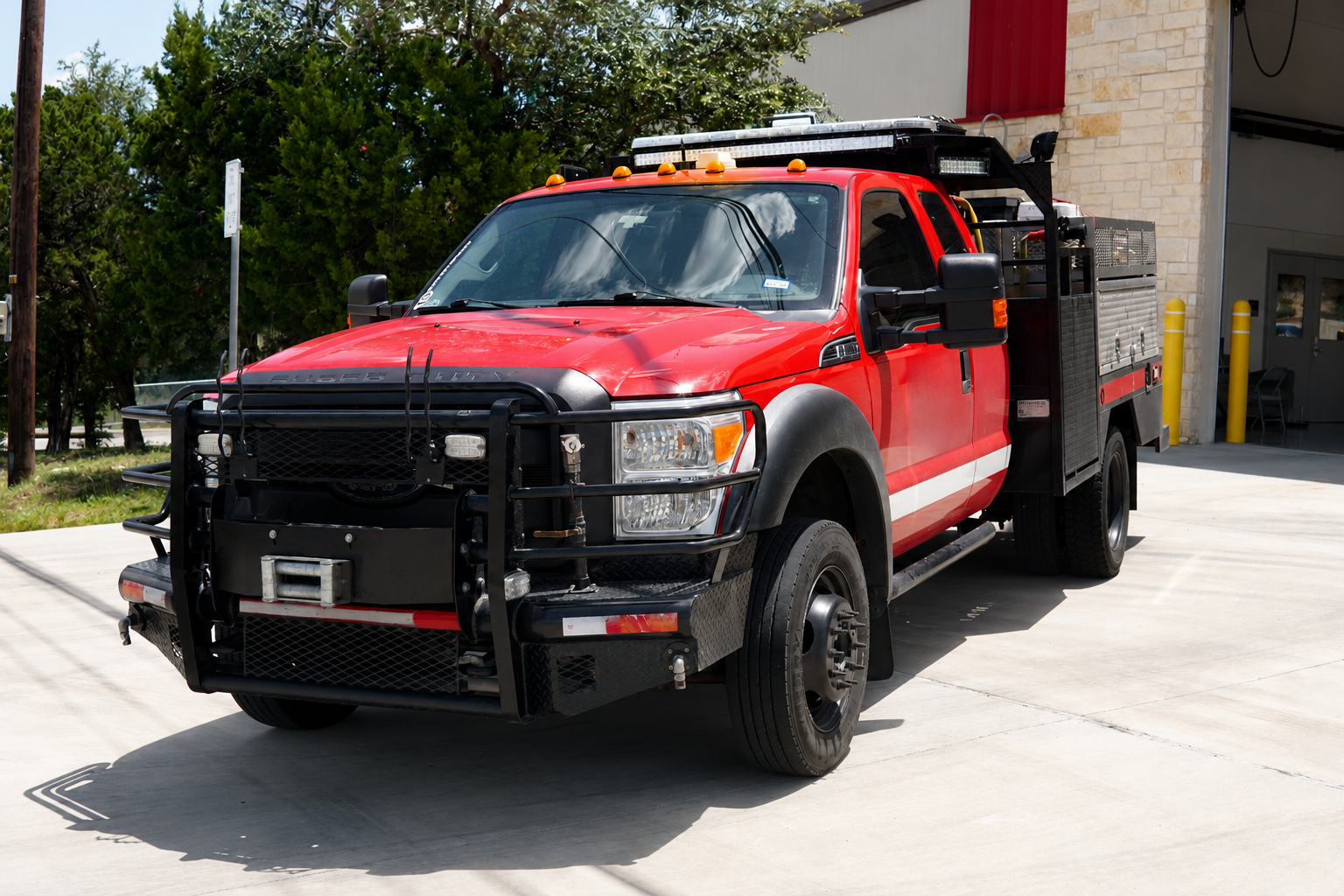 2011 Ford F550 4x4 Brush Truck - image 2