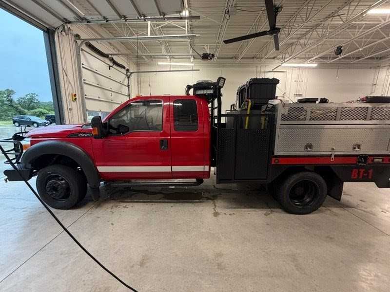 2011 Ford F550 4x4 Brush Truck