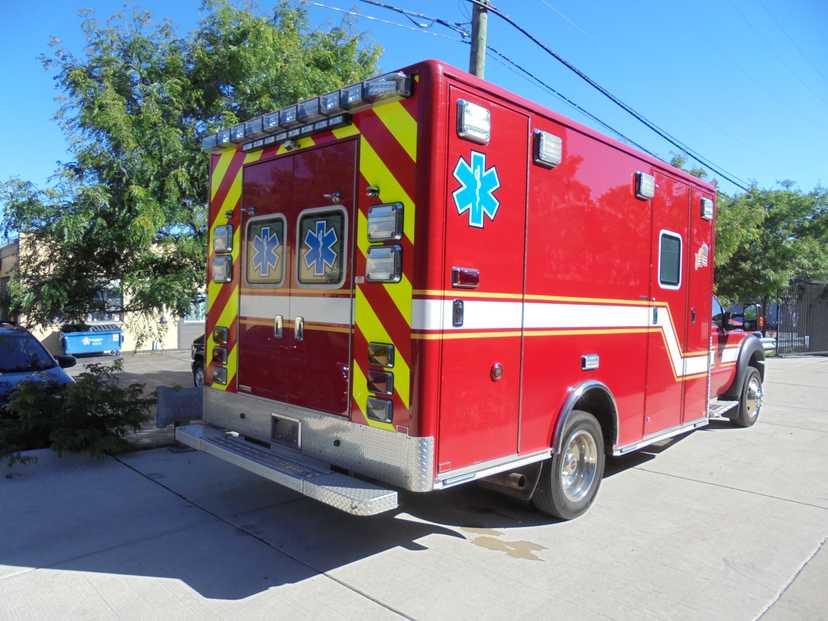 2015 Horton Ford Type I Ambulance — photo 2