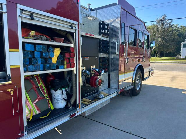 2014 Rosenbauer Pumper Tanker - image 5
