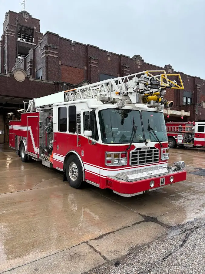 2010 Ferrara 77' Aerial