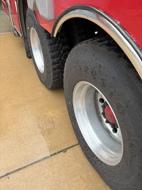 1992 Grumman 102' Aerial - image 34