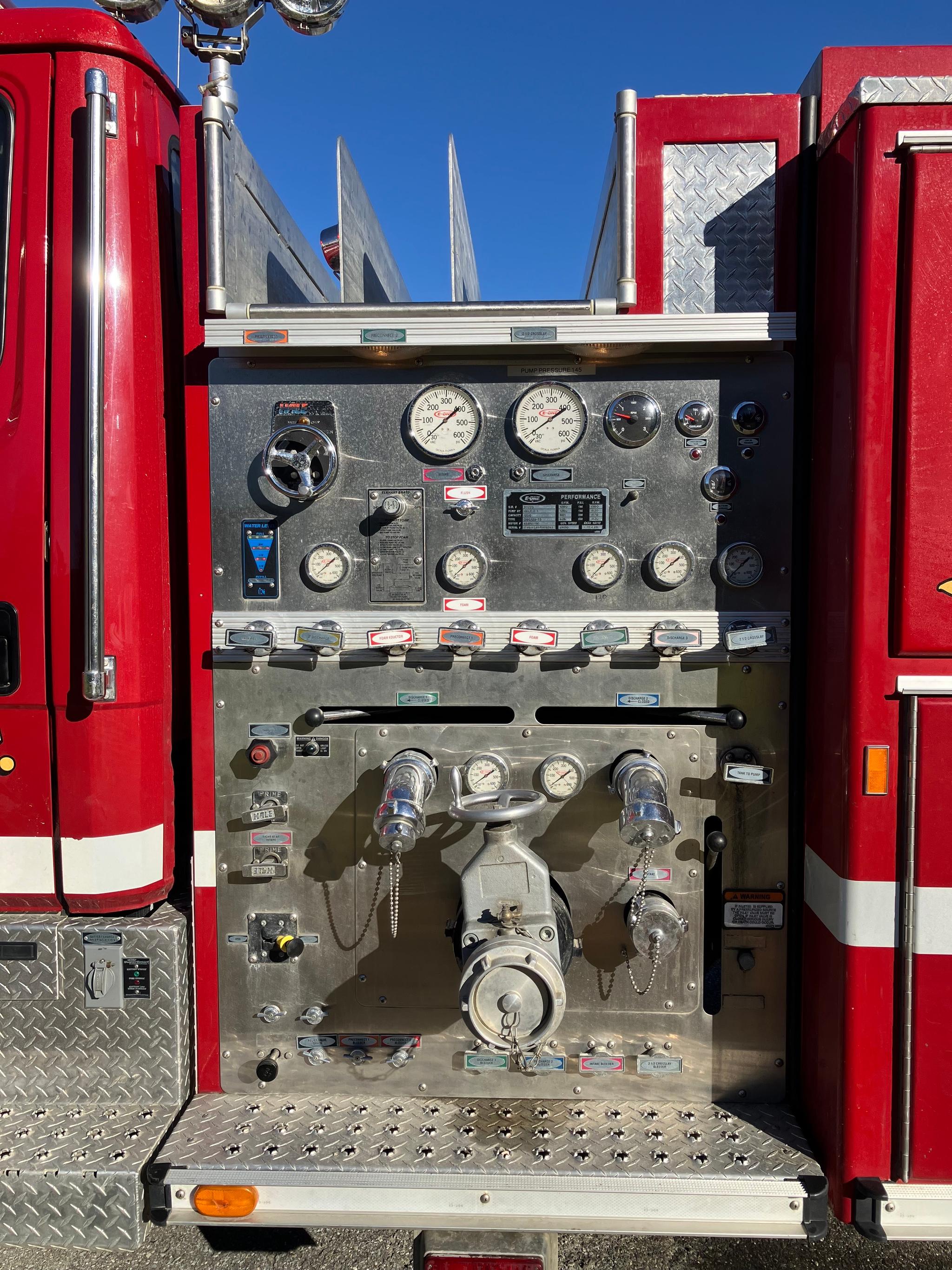 2000 E-One Freightliner Pumper - image 5