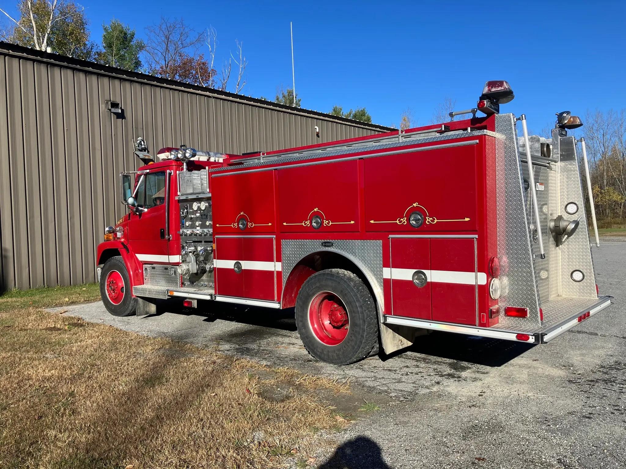 2000 E-One Freightliner Pumper - image 3