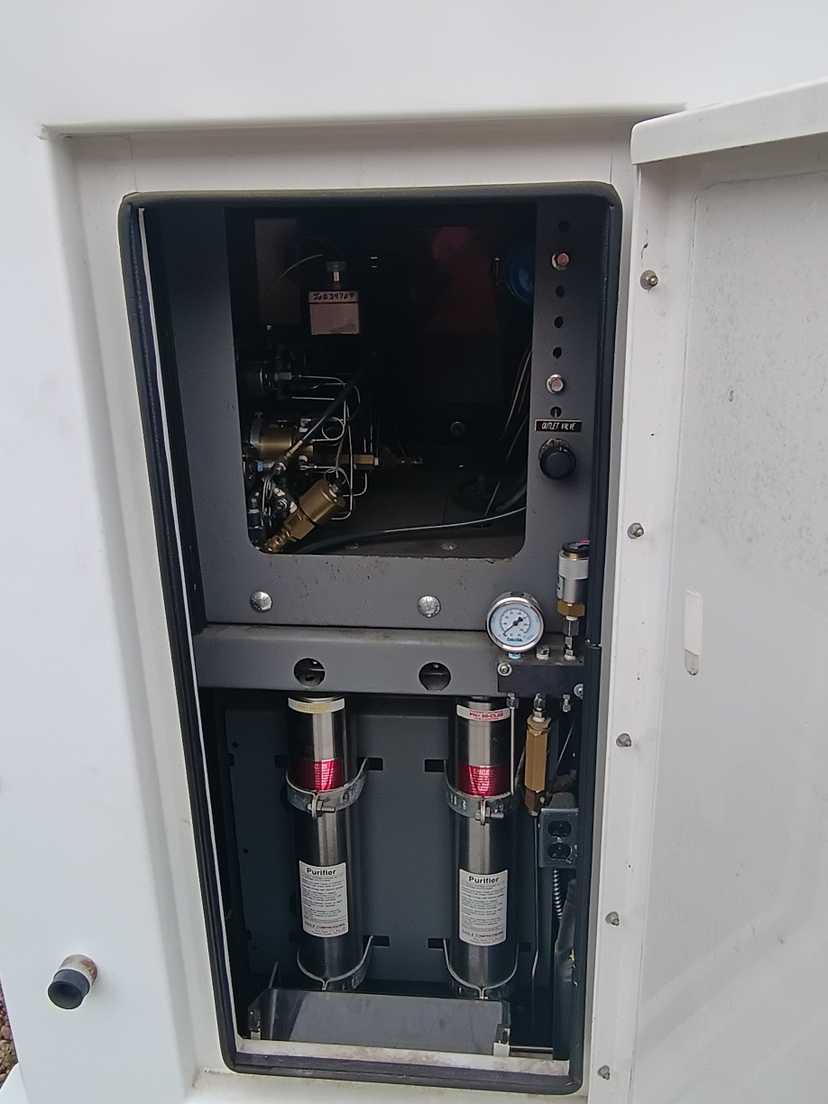 Eagle AirQuest Breathing Air trailer — photo 4