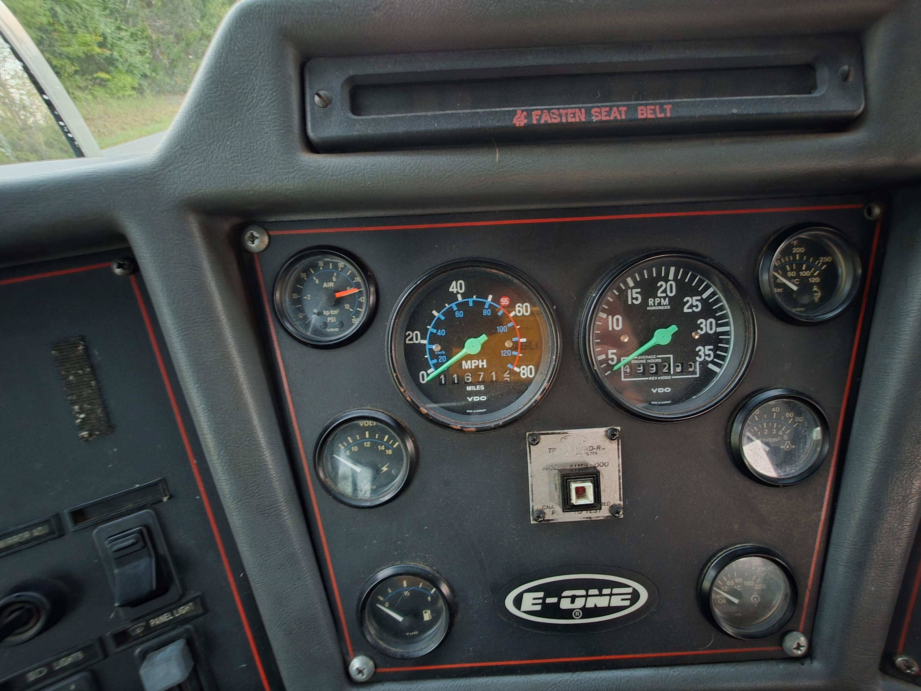 1993 E-One Hush Rescue Pumper - image 27