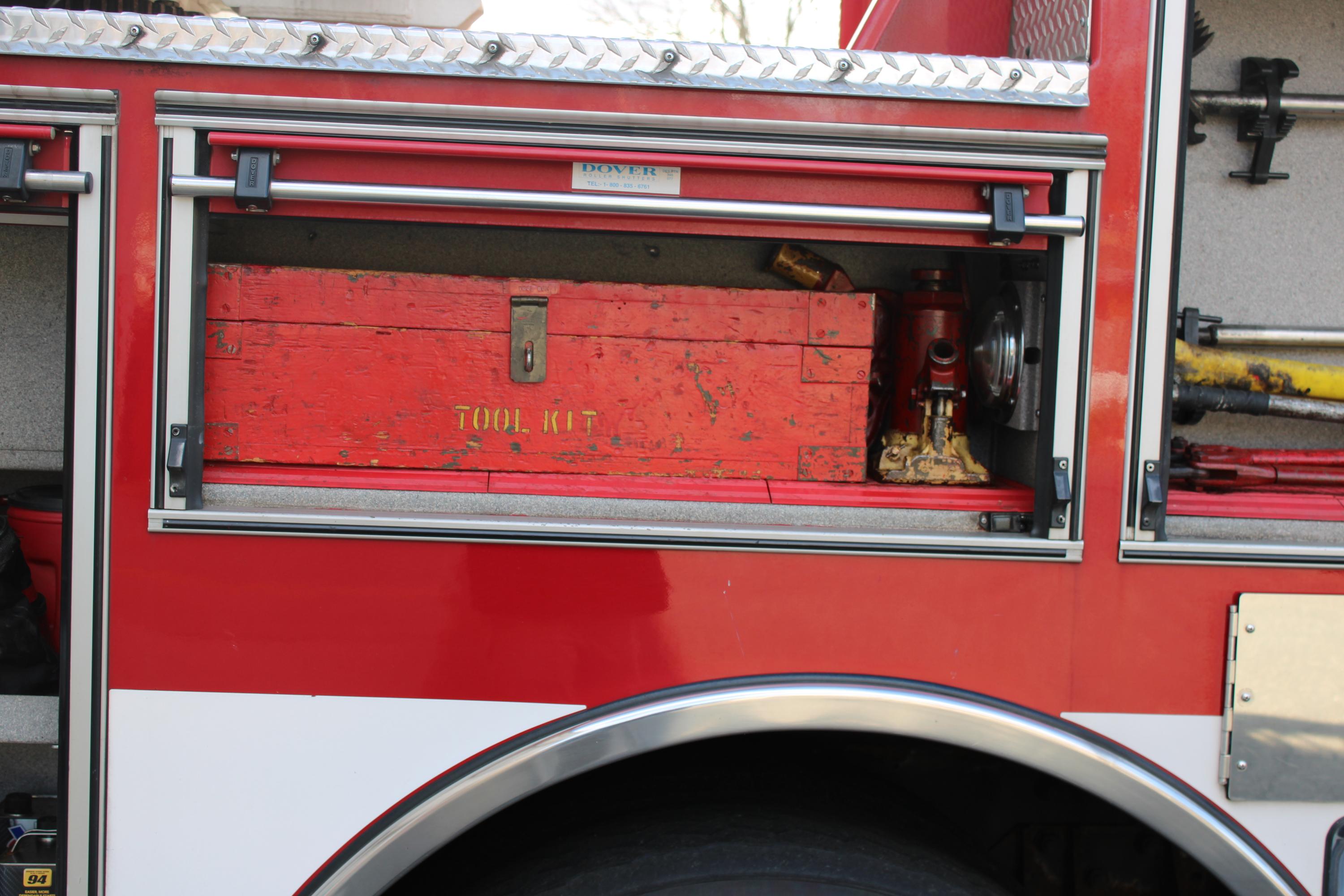 2002 Pierce Dash 100' Quint - image 13