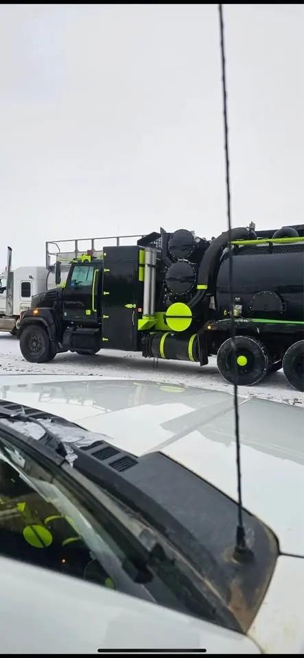 2022 Western Star Foremost Hydrovac - image 4